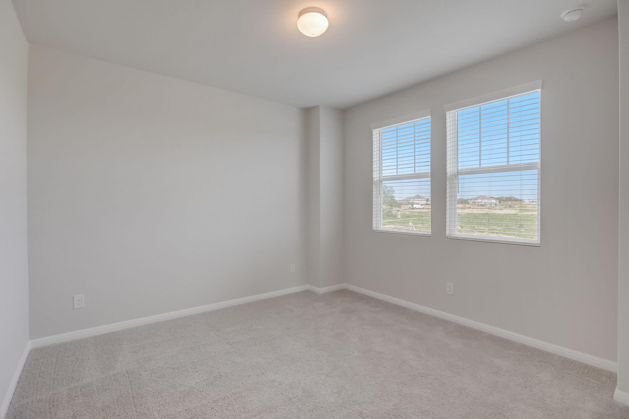 125 Clemens Dr, Liberty Hill, TX 78642