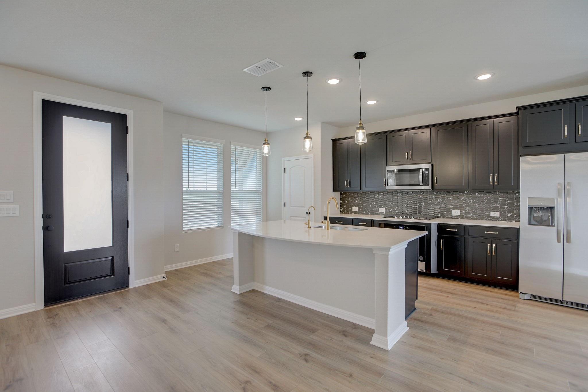 125 Clemens Dr, Liberty Hill, TX 78642