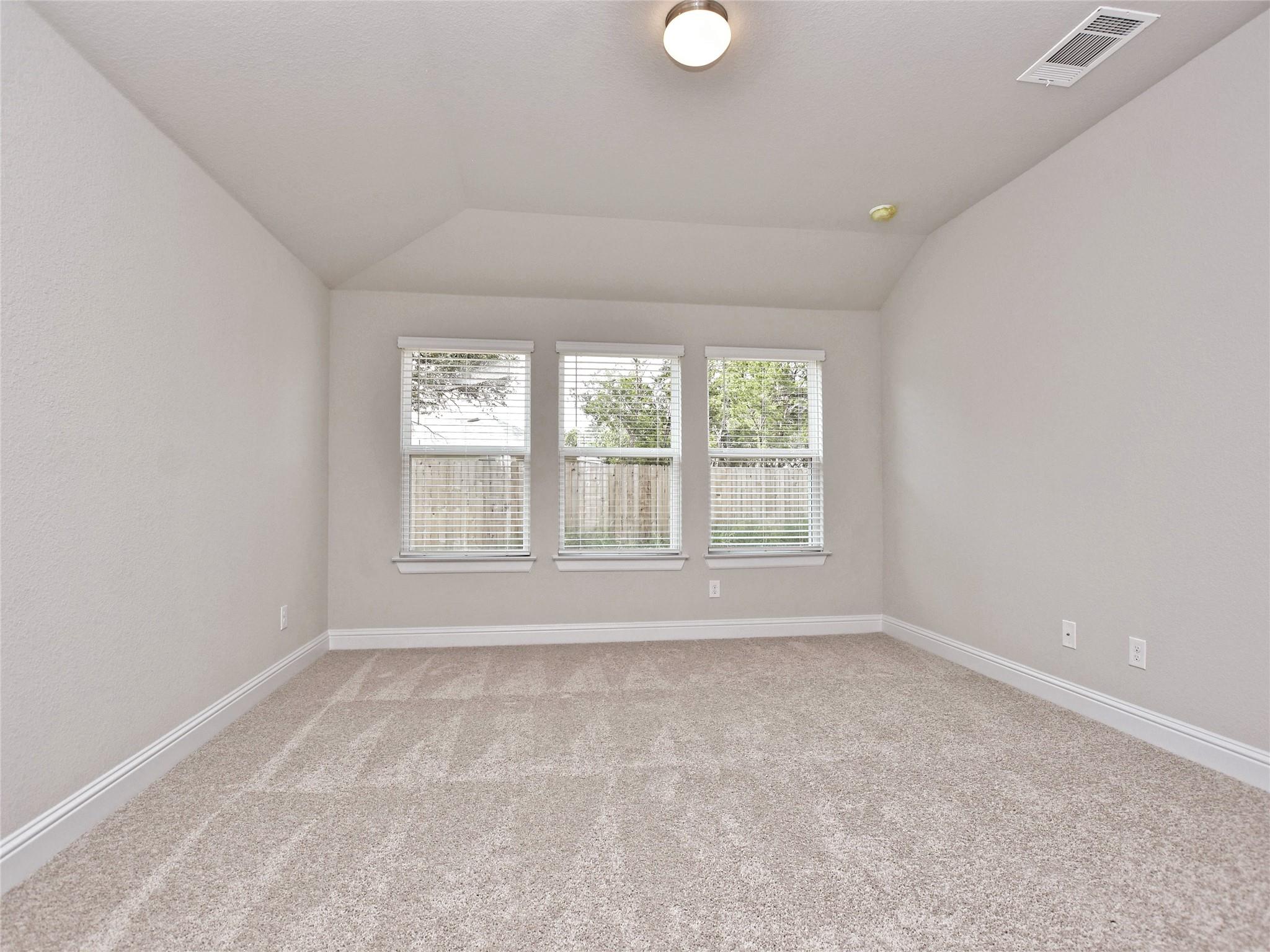 8116 Bronco Ln, Lago Vista, TX 78645