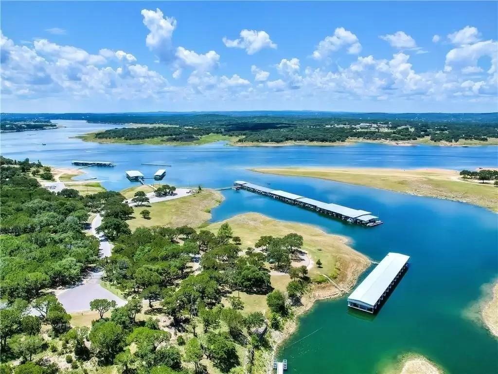 8116 Bronco Ln, Lago Vista, TX 78645