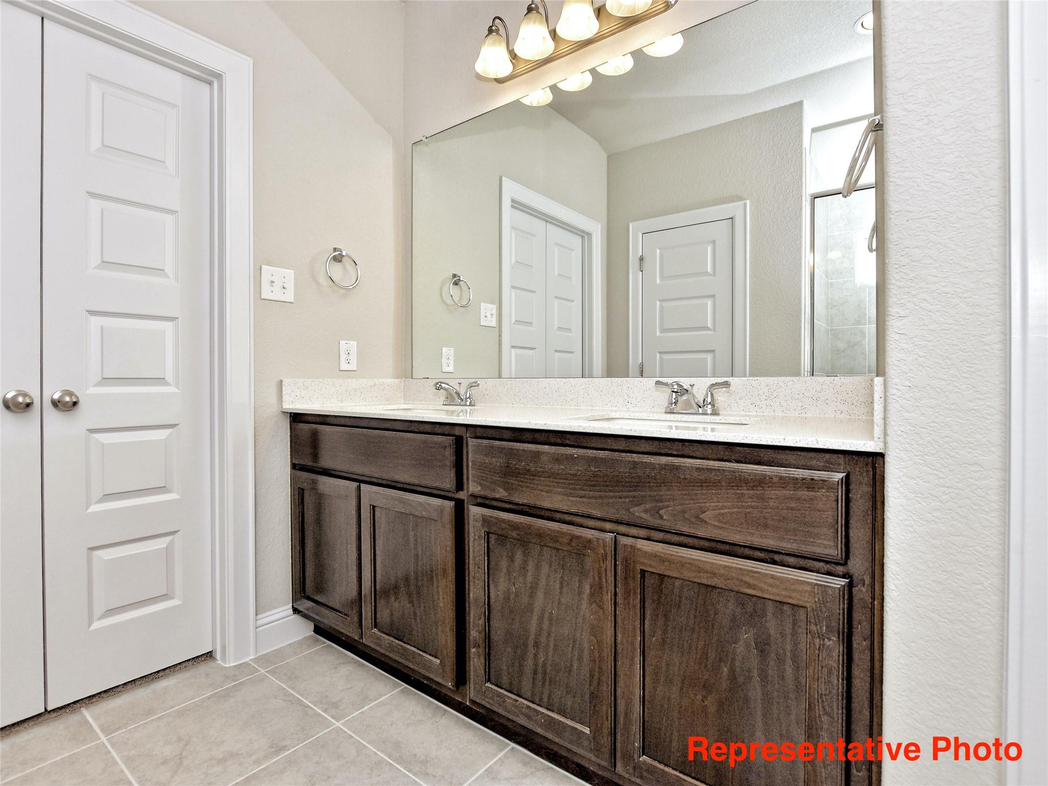 8116 Bronco Ln, Lago Vista, TX 78645