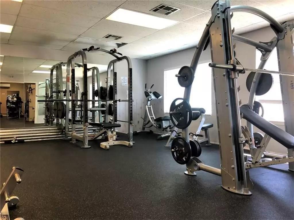 8116 Bronco Ln, Lago Vista, TX 78645