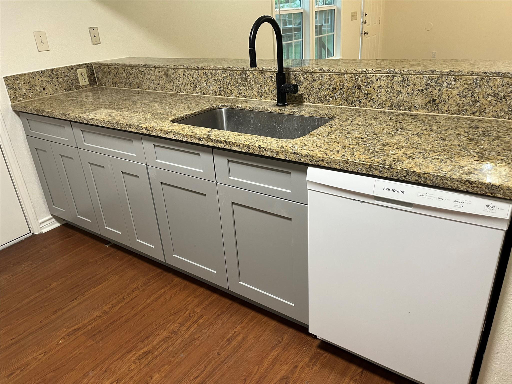 23393 Nameless Rd # 144, Leander, TX 78641