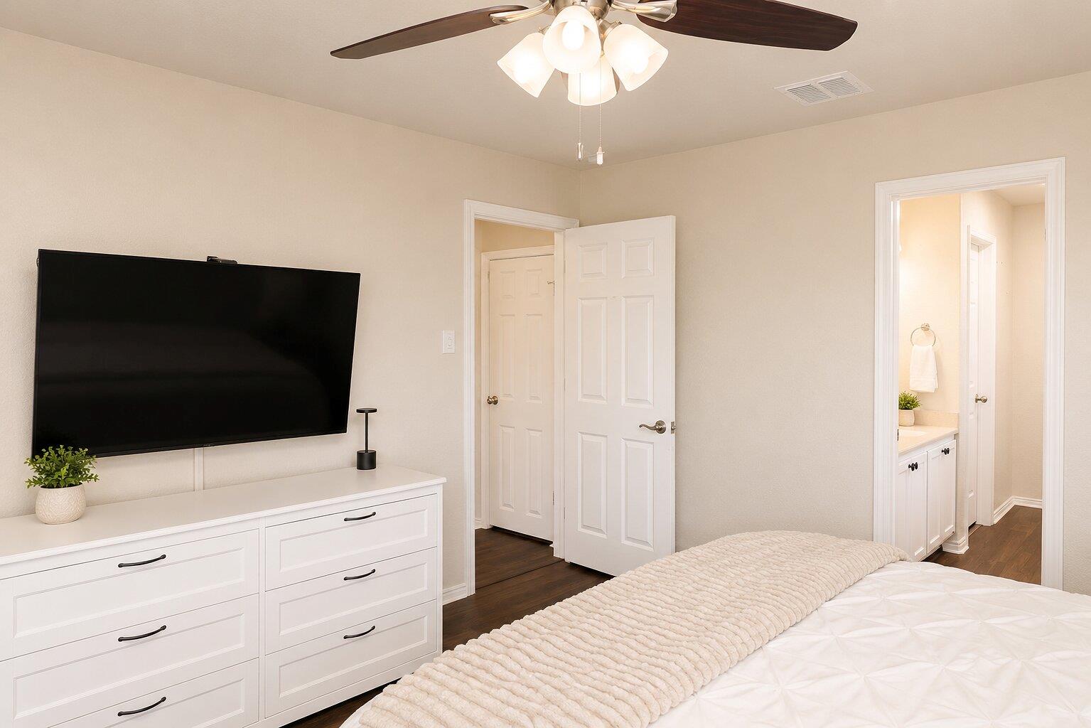 214 Lidell St, Hutto, TX 78634
