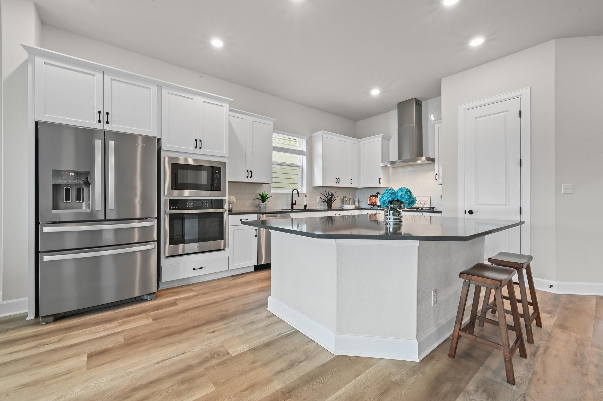 127 Moonlit Stream Pass, Dripping Springs, TX 78620