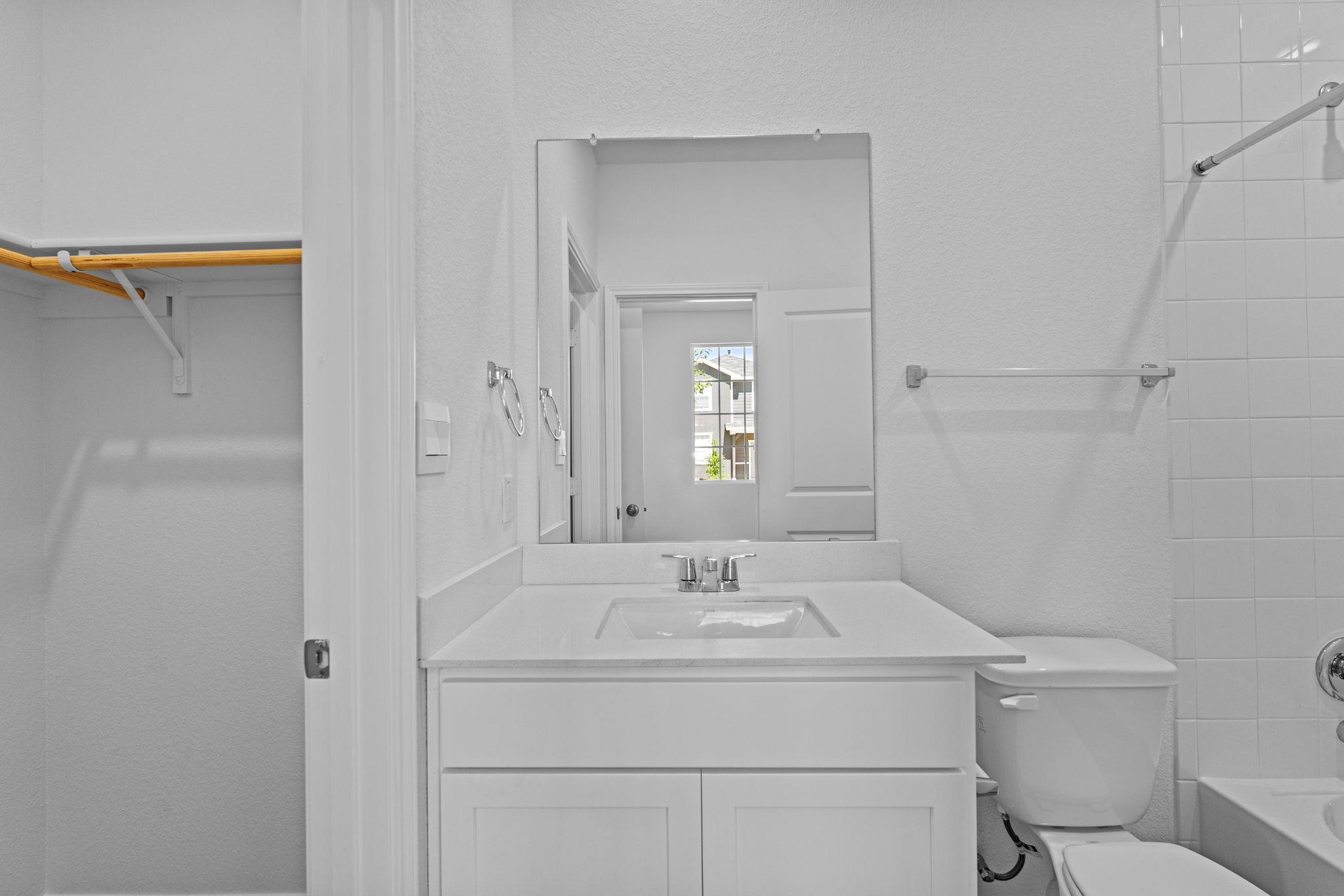 322 Nizao Ln, Bastrop, TX 78602
