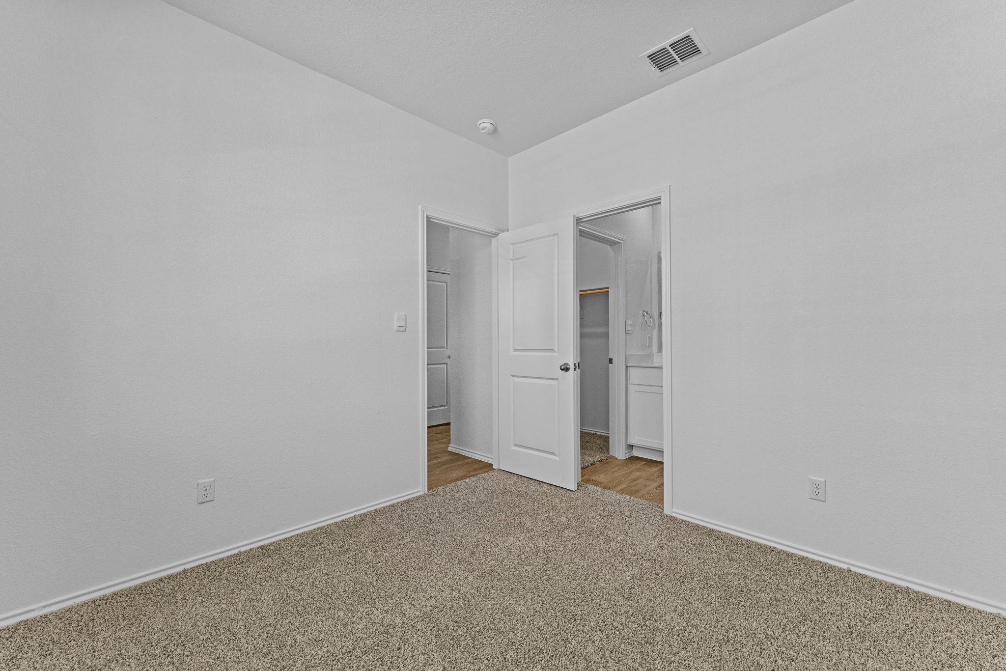 322 Nizao Ln, Bastrop, TX 78602