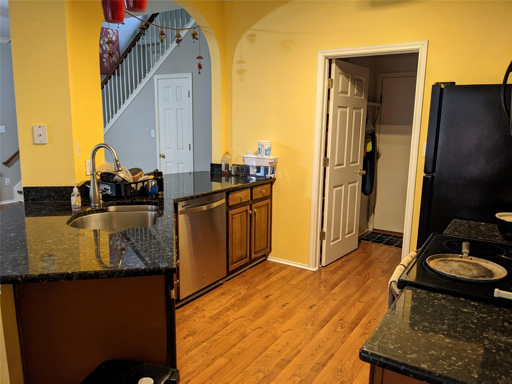 4501 Whispering Valley Dr # 7, Austin, TX 78727