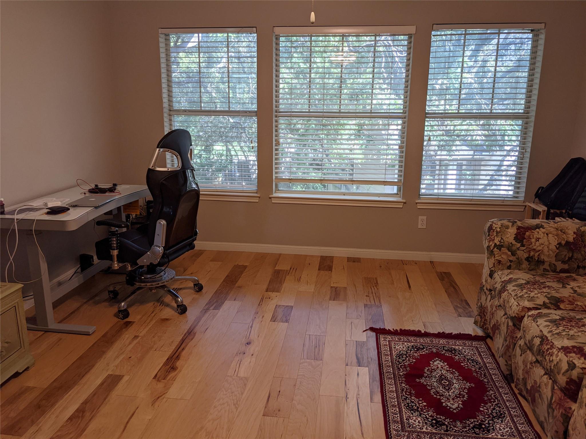4501 Whispering Valley Dr # 7, Austin, TX 78727