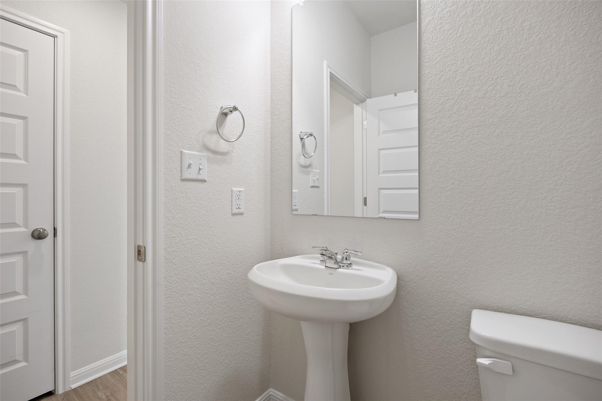 2412 Jack Nora Way, Round Rock, TX 78665