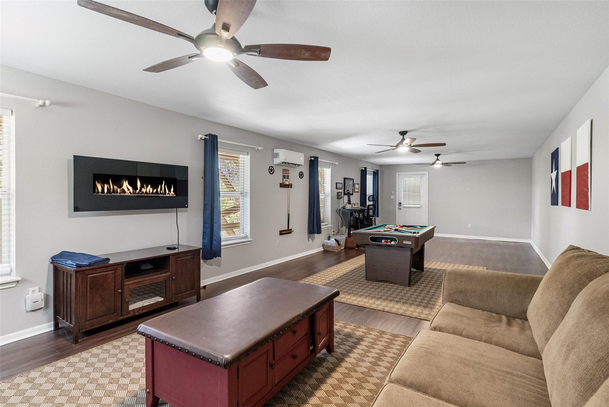 971 Barbara Dr, Canyon Lake, TX 78133