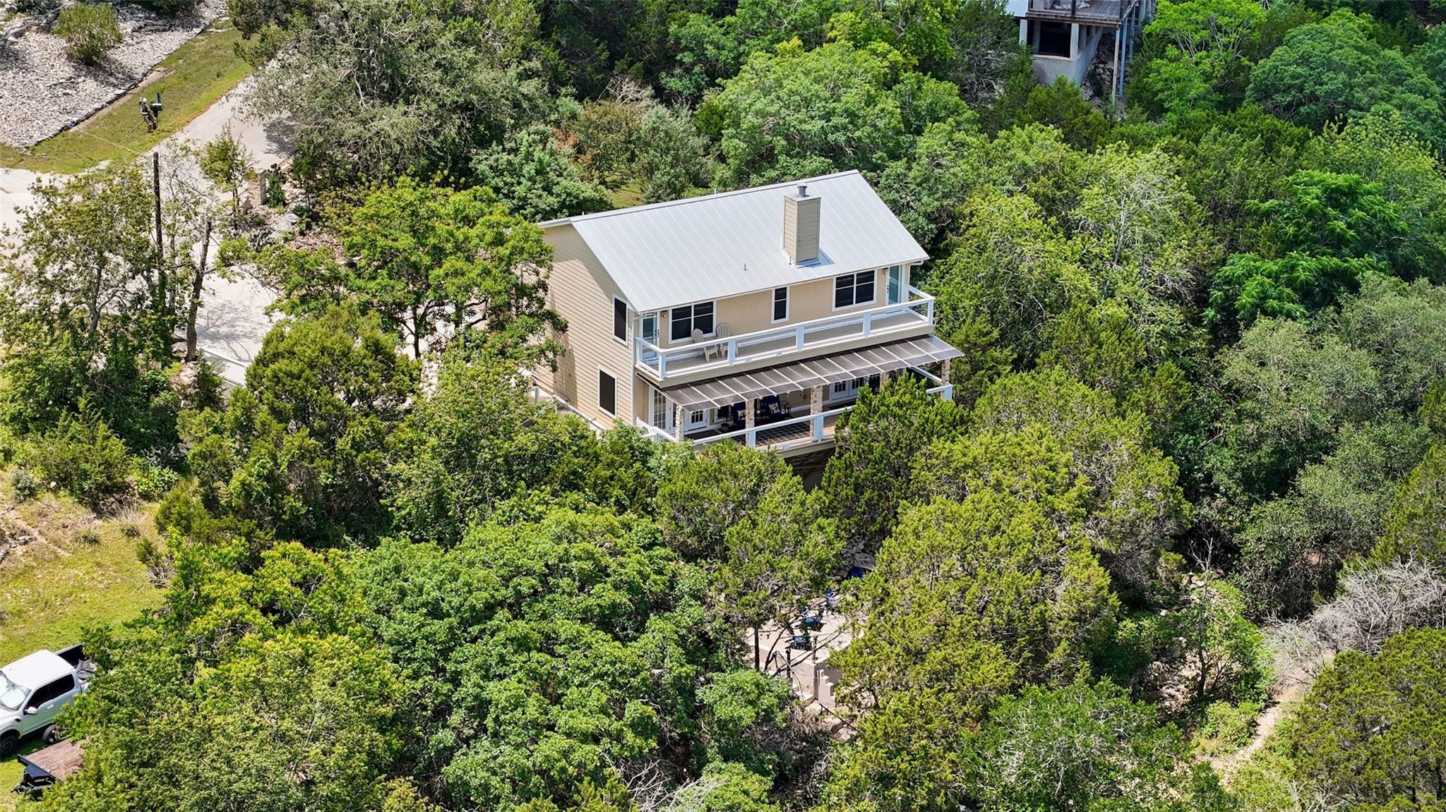971 Barbara Dr, Canyon Lake, TX 78133