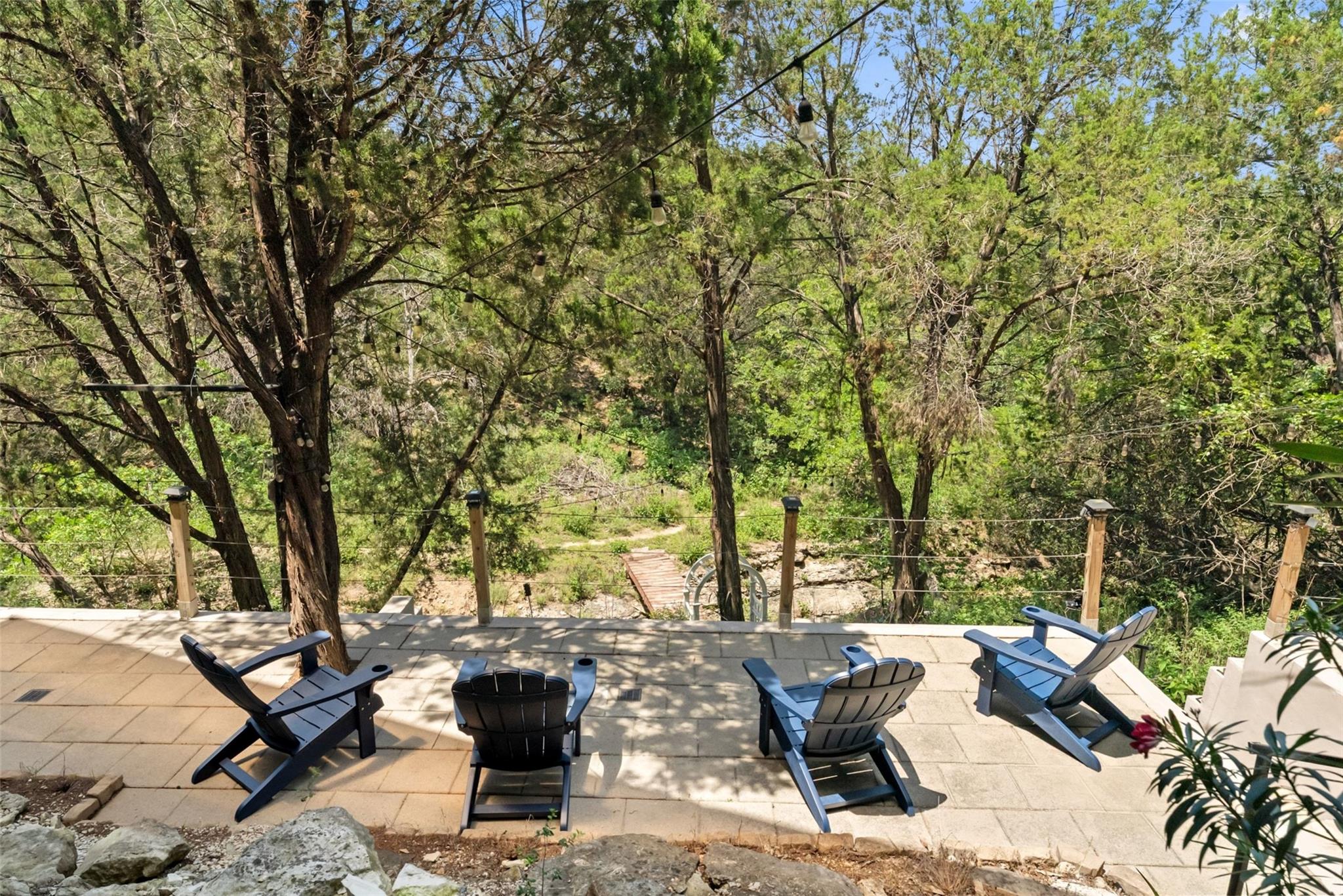971 Barbara Dr, Canyon Lake, TX 78133