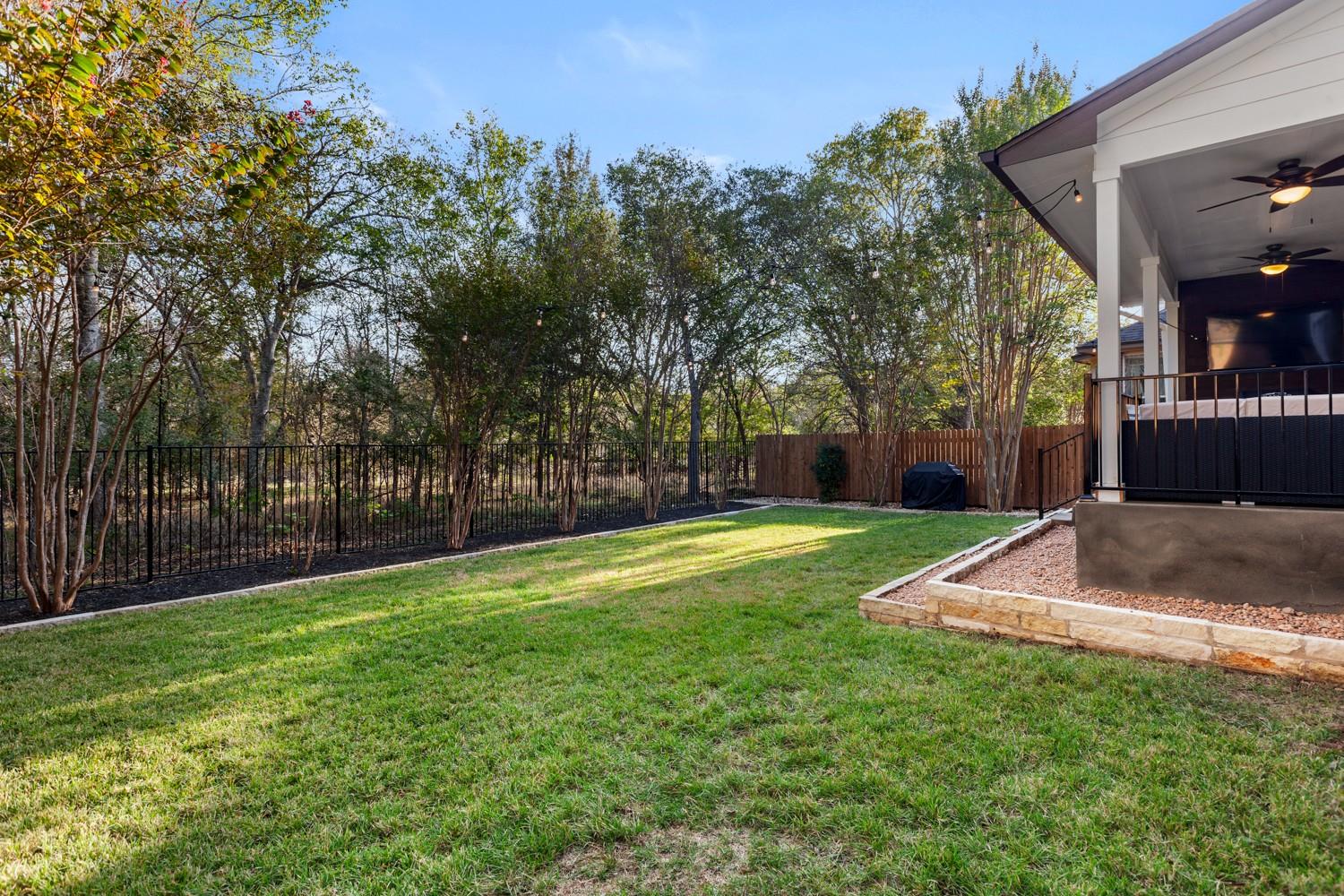 10305 Channel Island Dr, Austin, TX 78747