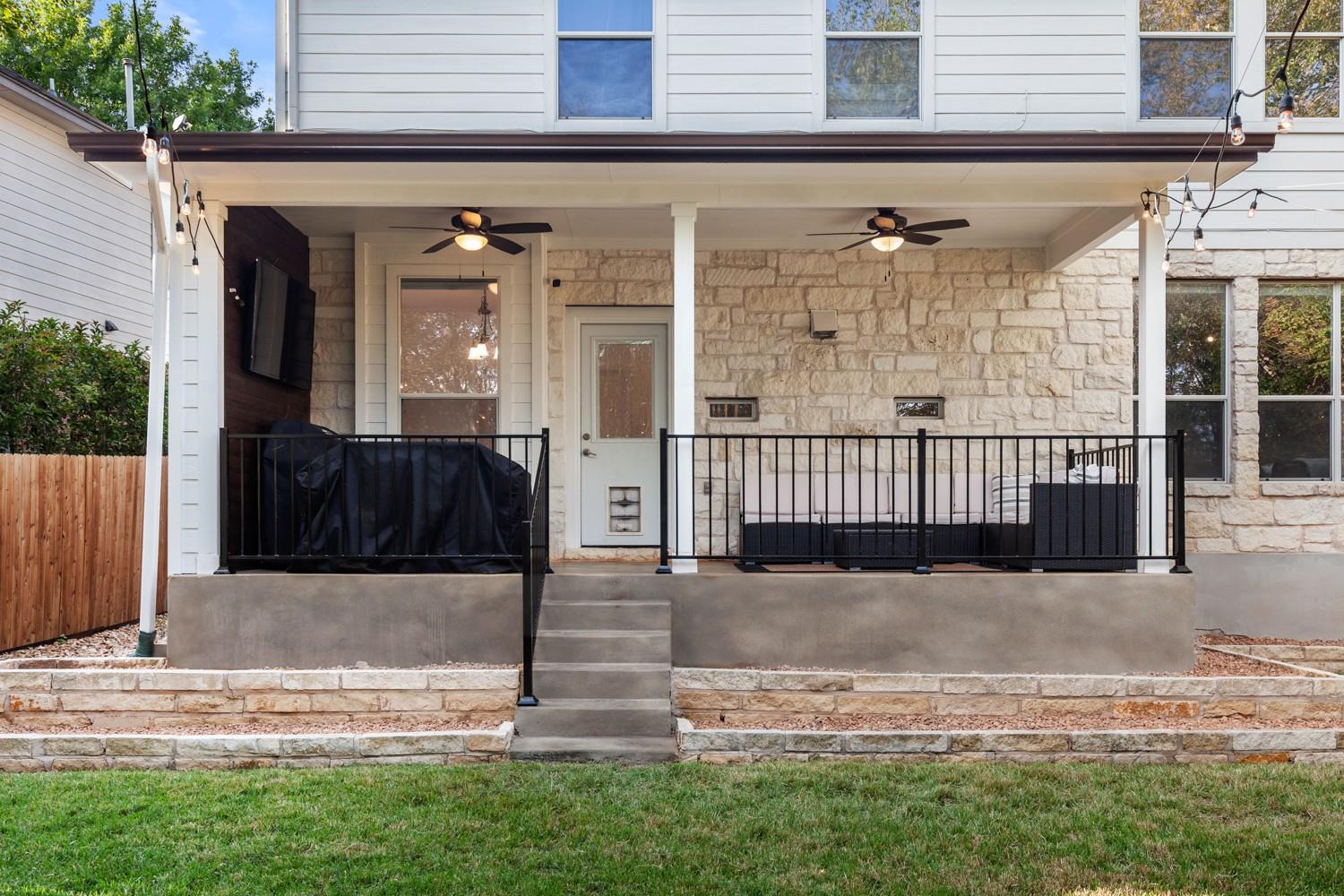 10305 Channel Island Dr, Austin, TX 78747