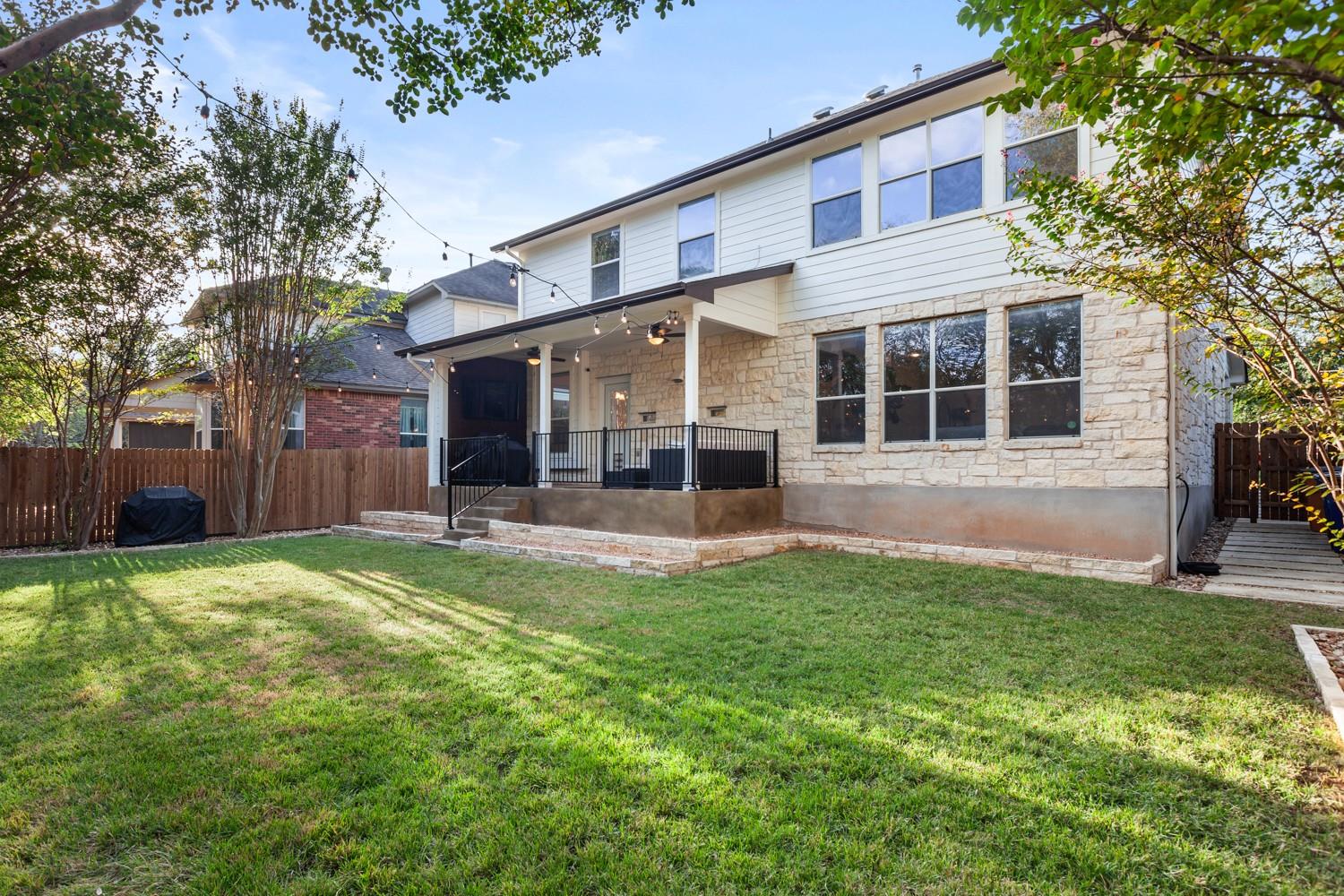 10305 Channel Island Dr, Austin, TX 78747