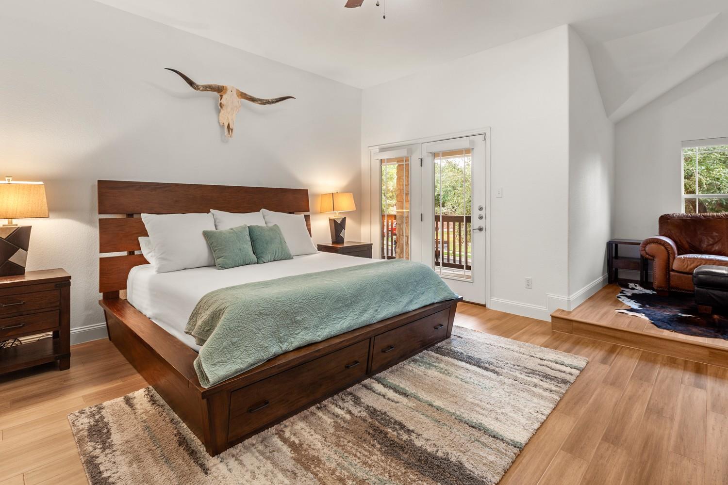 10305 Channel Island Dr, Austin, TX 78747
