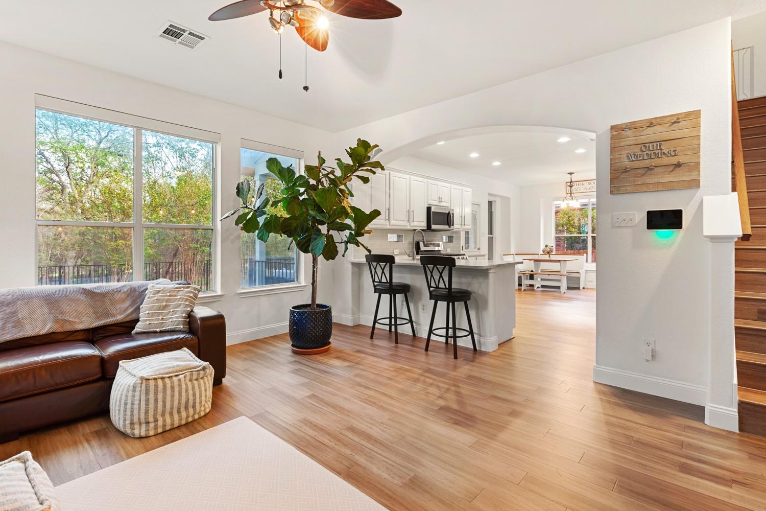 10305 Channel Island Dr, Austin, TX 78747