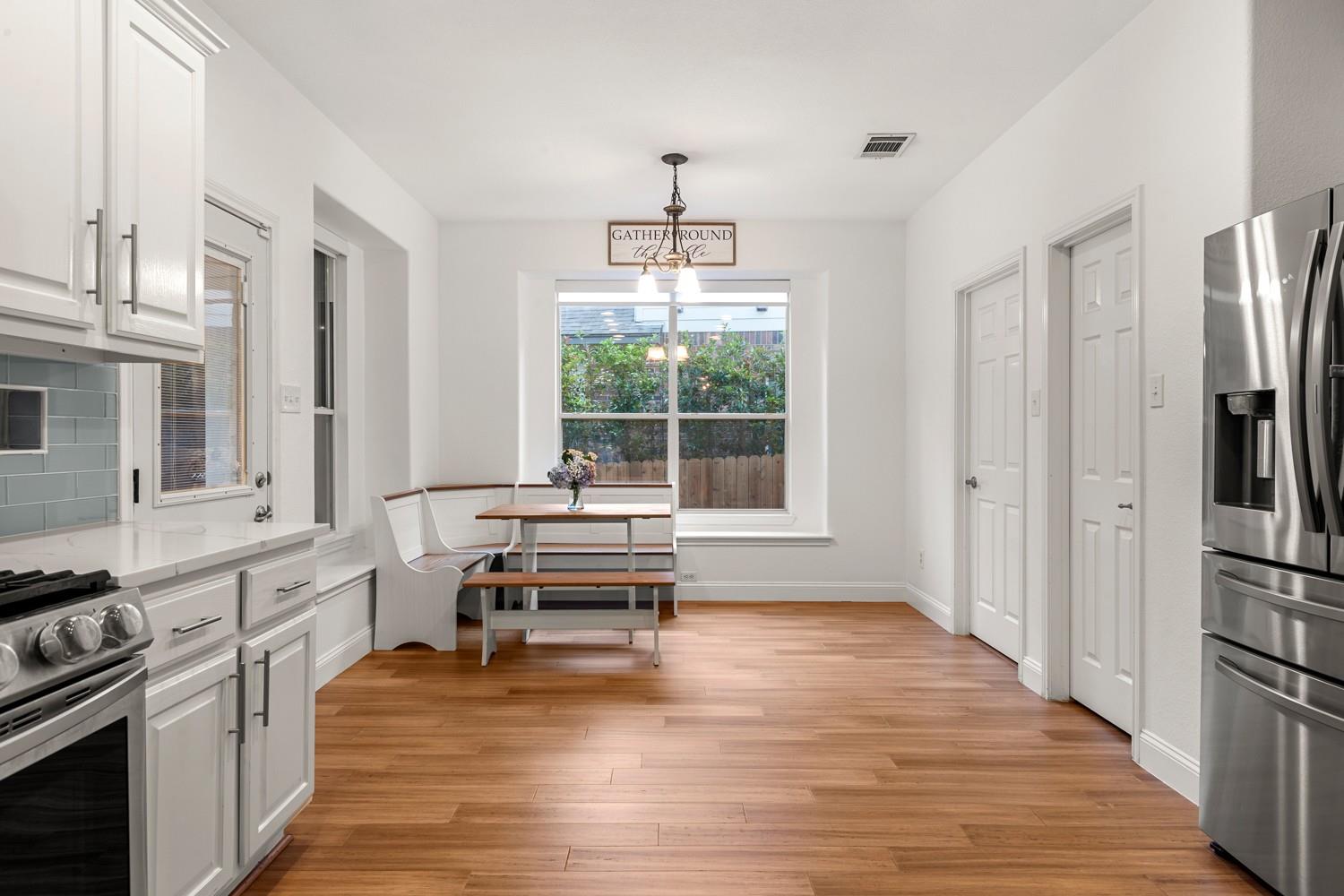 10305 Channel Island Dr, Austin, TX 78747