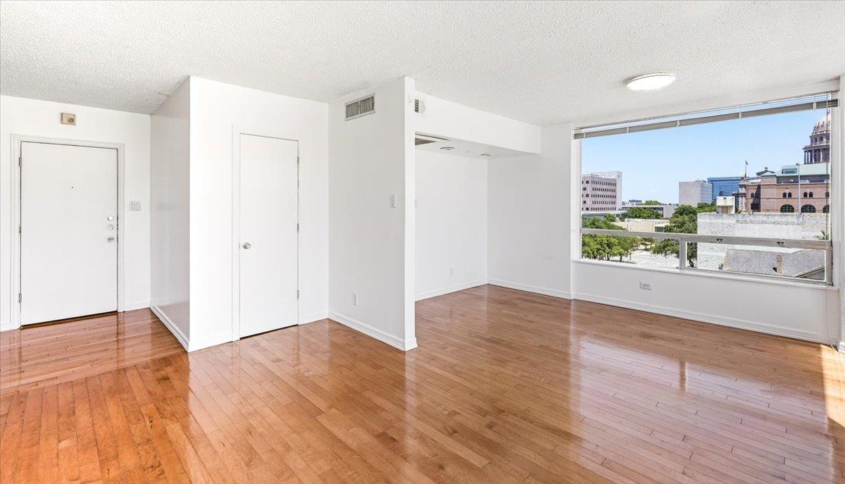1212 Guadalupe St # 601, Austin, TX 78701