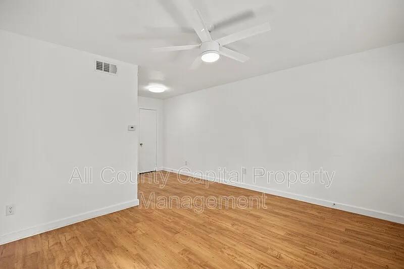 502 W 35th St # 202, Austin, TX 78705
