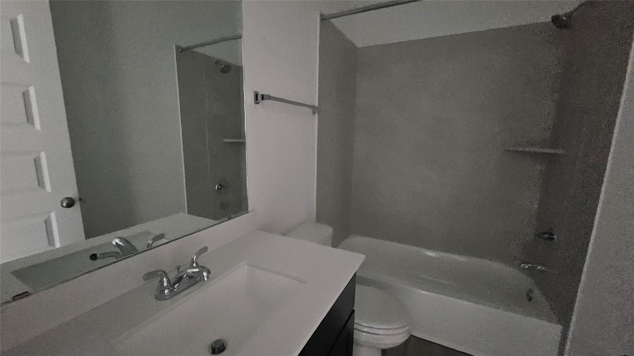 145 Cyrus Milton Dr, Buda, TX 78610