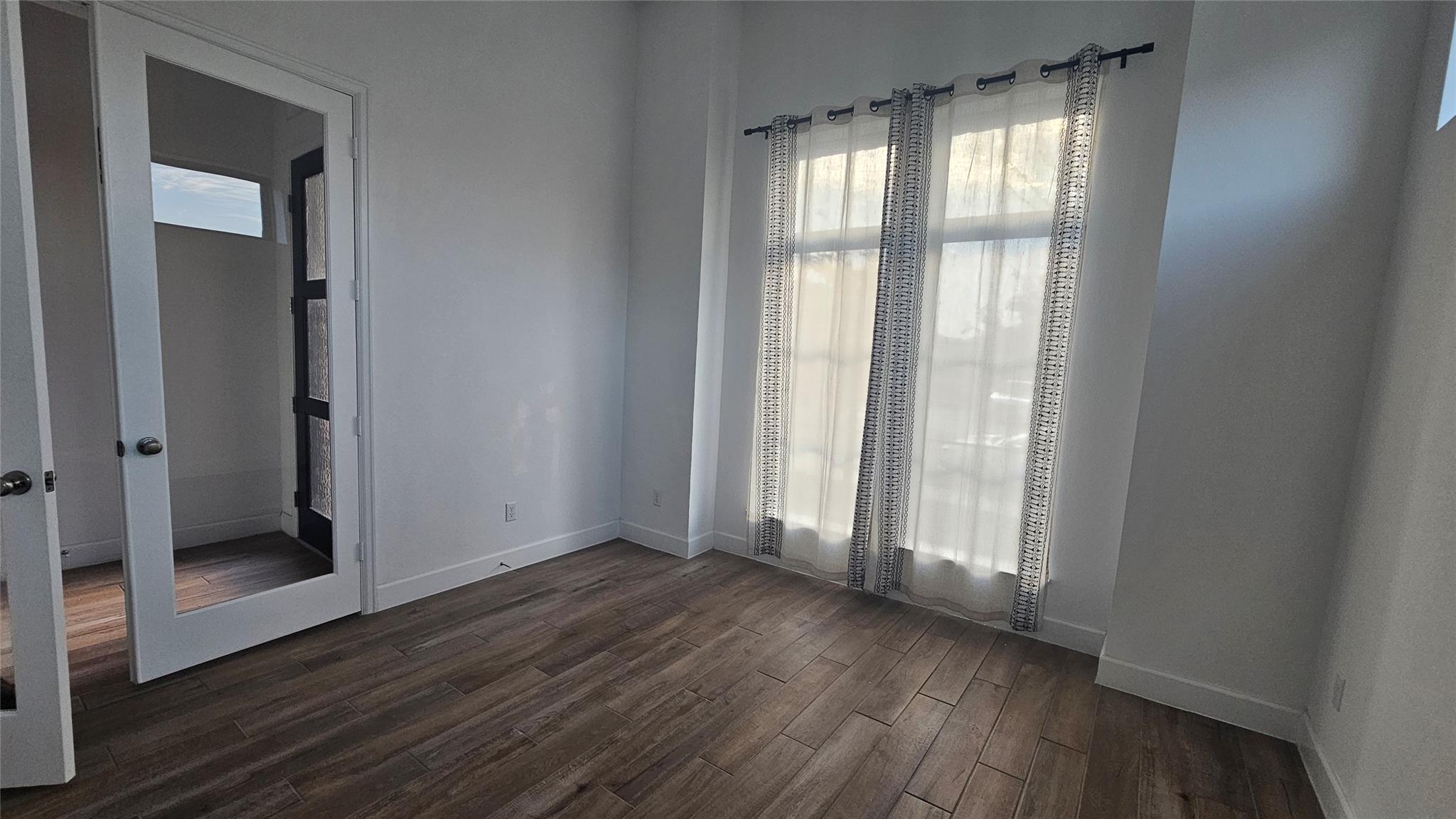 145 Cyrus Milton Dr, Buda, TX 78610