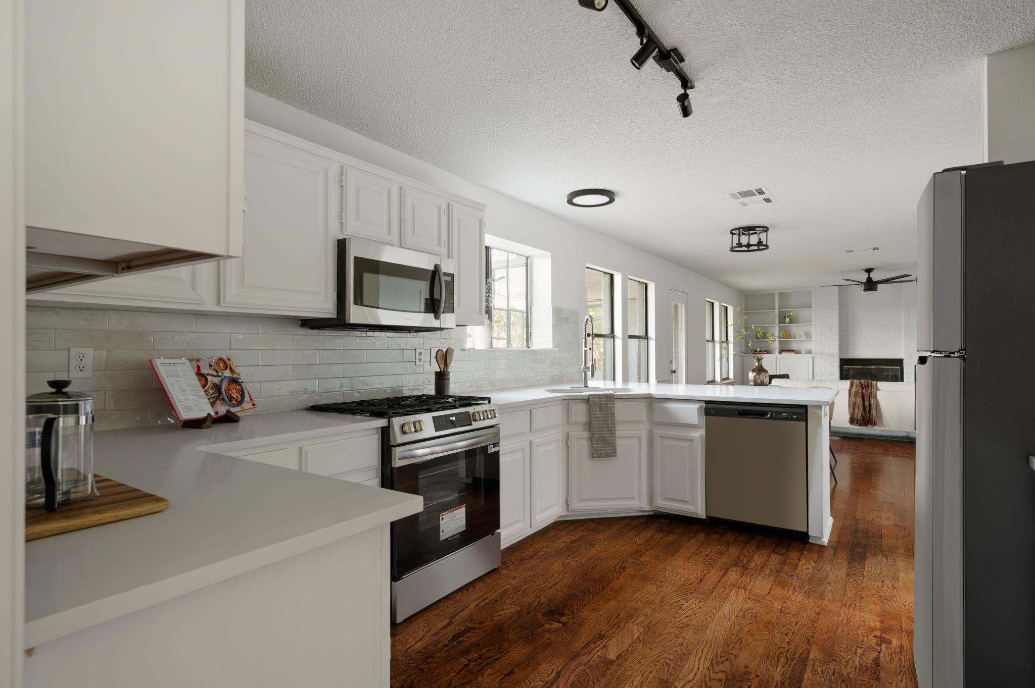 1106 Split Oak Cv, Pflugerville, TX 78660