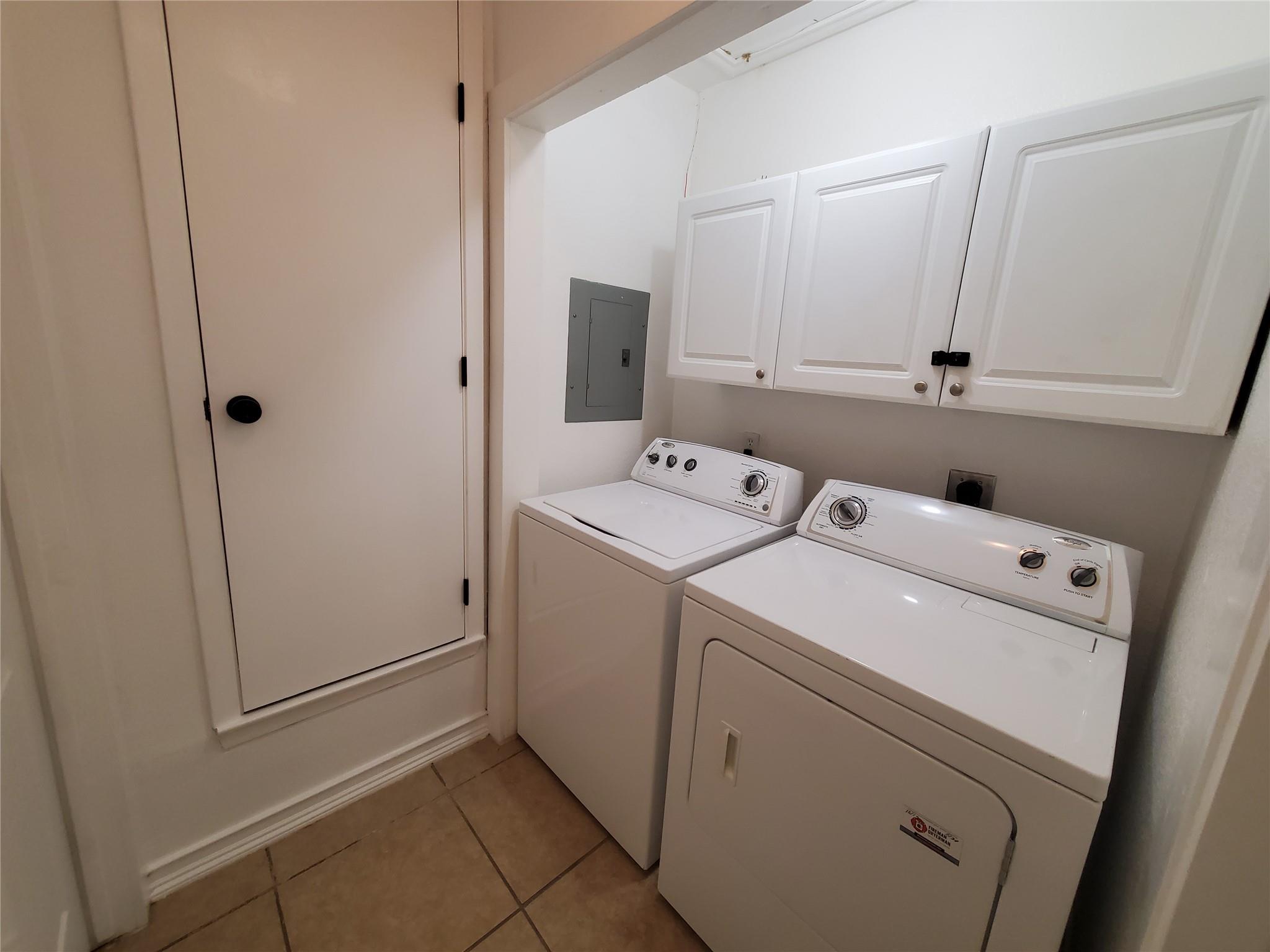 924 Acorn Oaks Dr # A, Austin, TX 78745