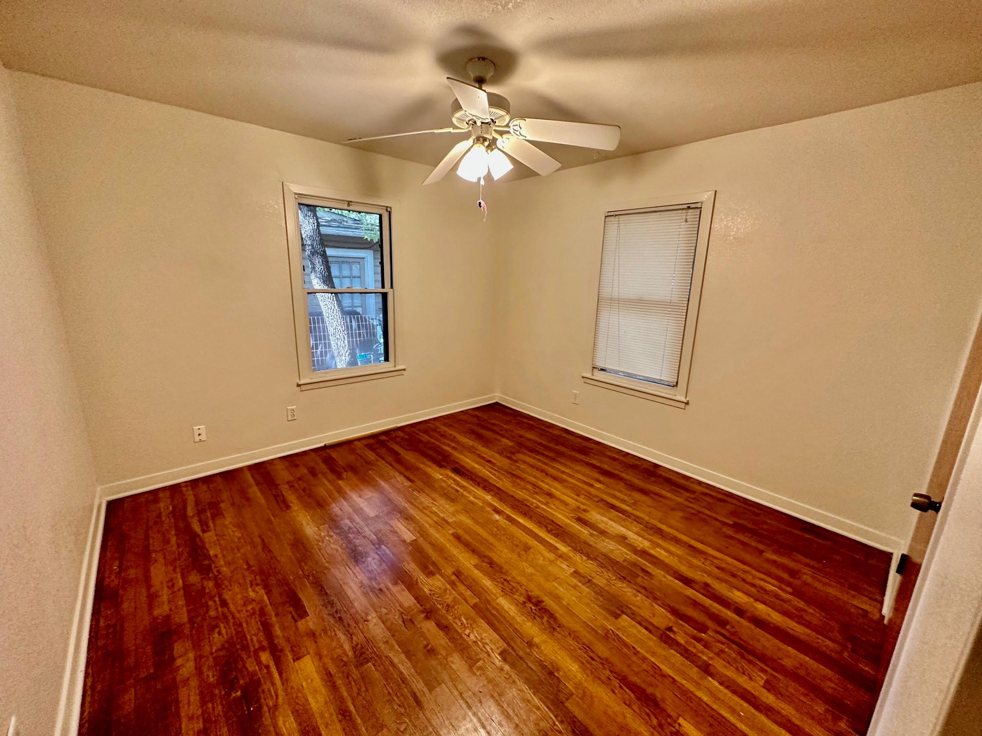 931 Cheatham St, San Marcos, TX 78666