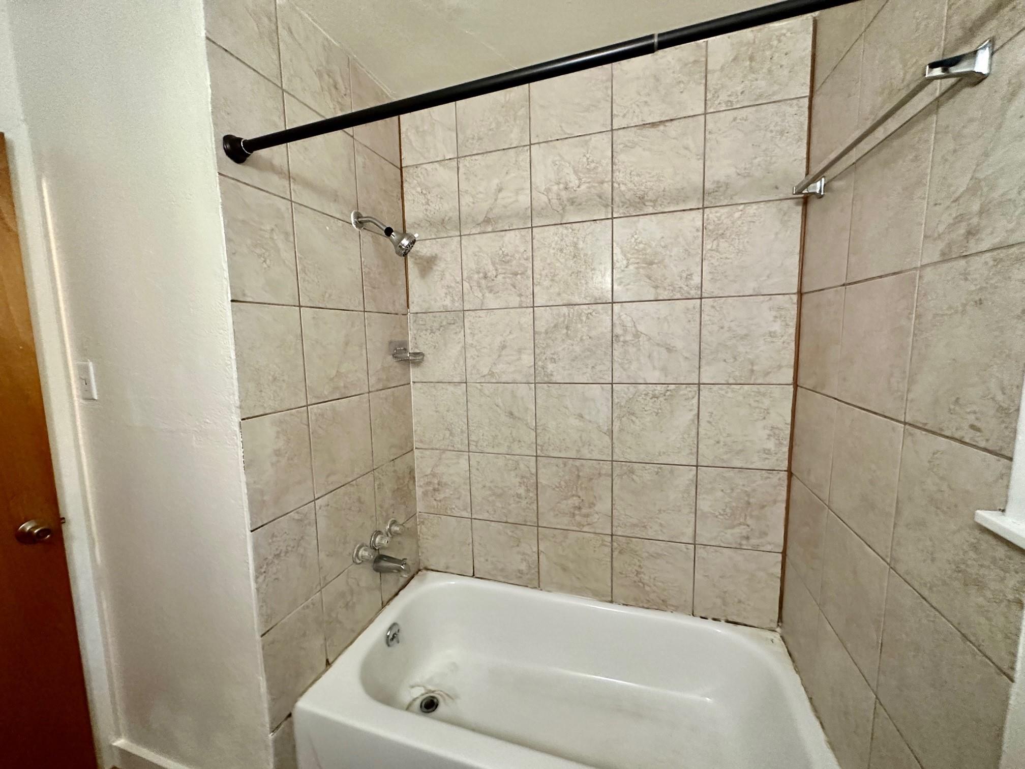 931 Cheatham St, San Marcos, TX 78666