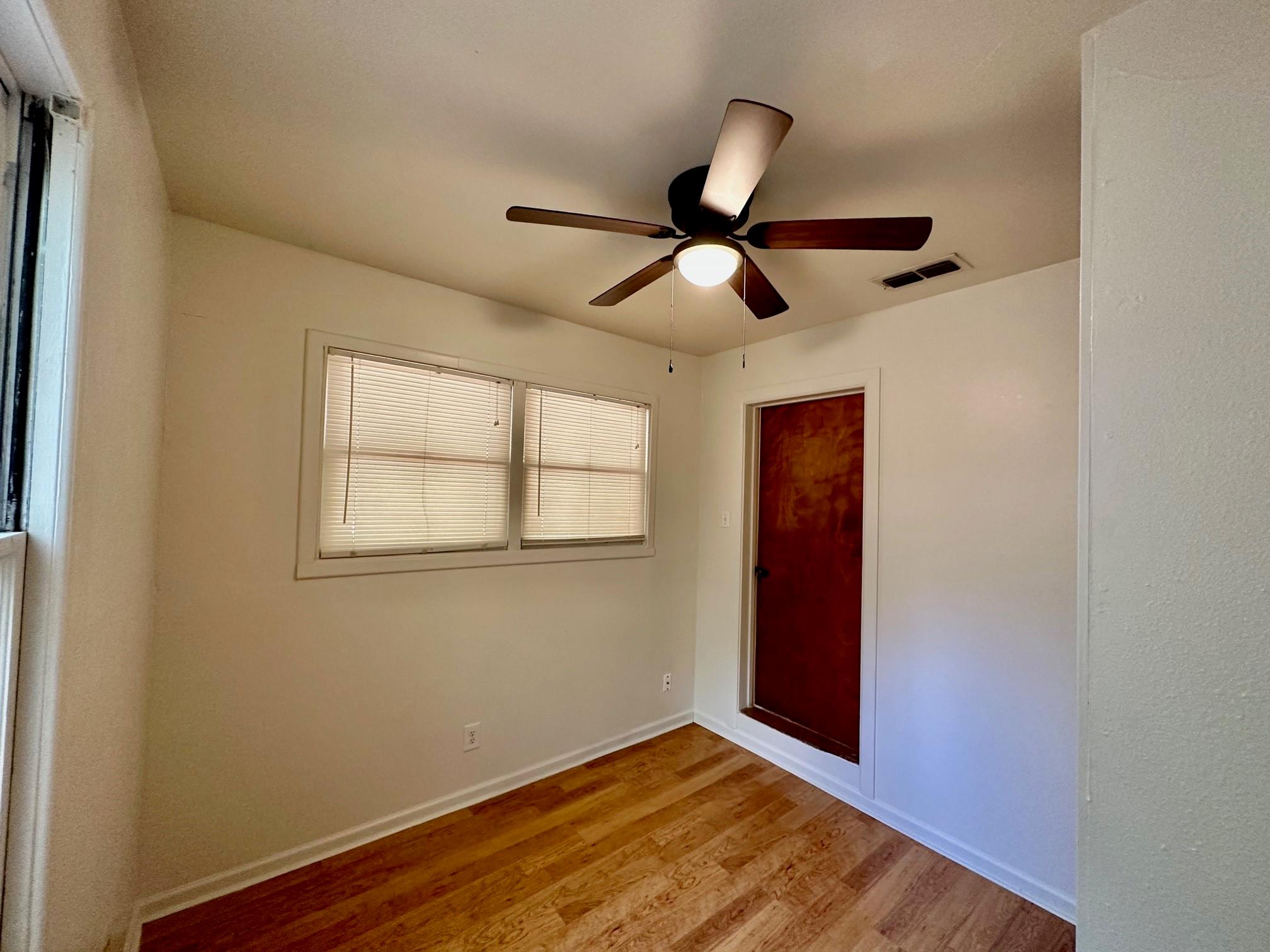 931 Cheatham St, San Marcos, TX 78666