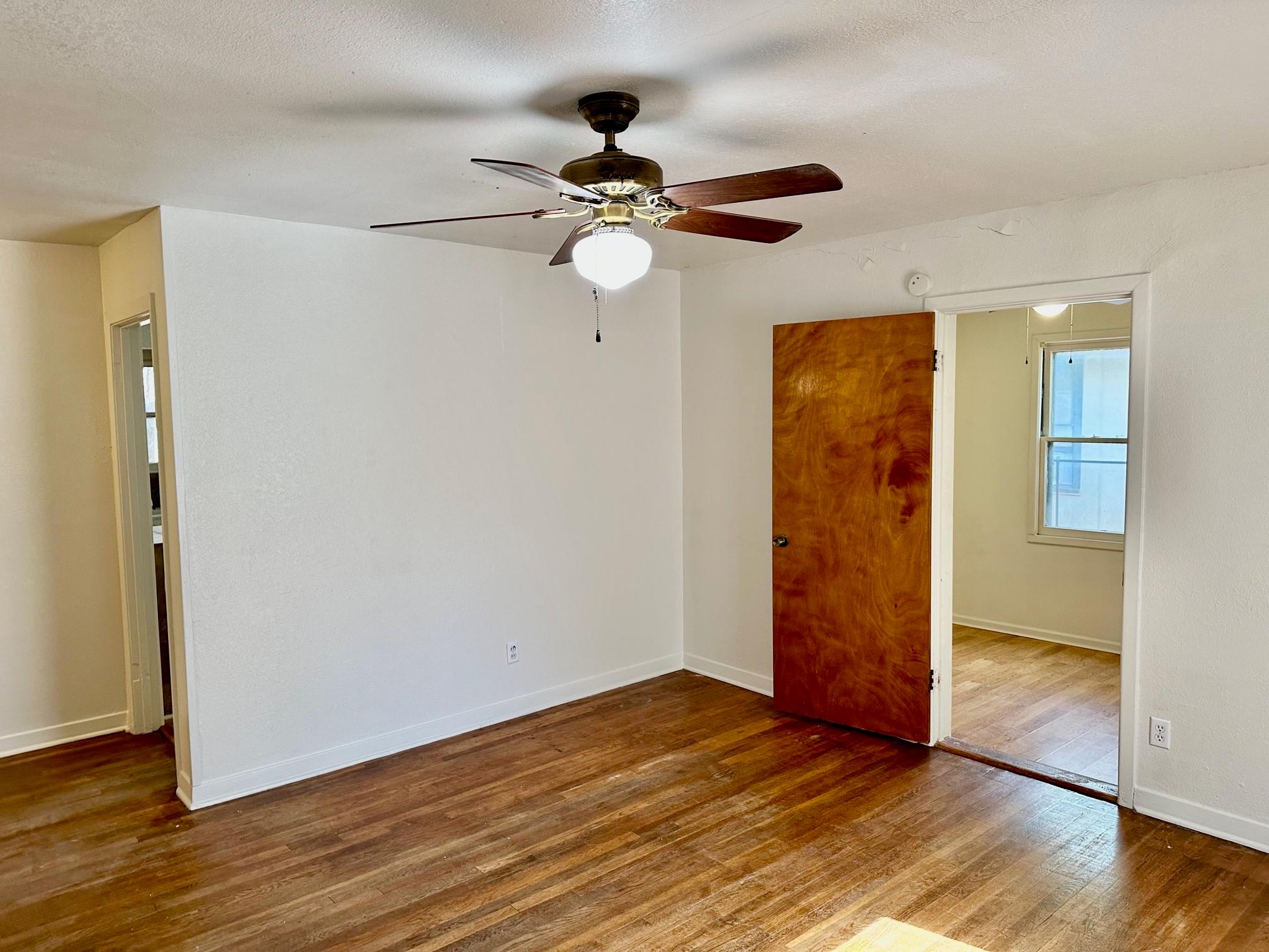 931 Cheatham St, San Marcos, TX 78666