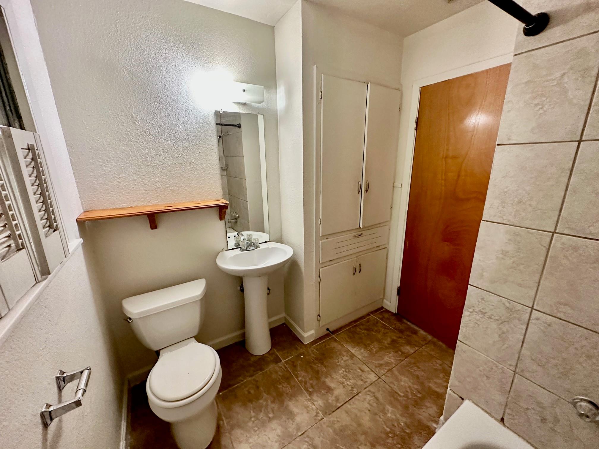 931 Cheatham St, San Marcos, TX 78666