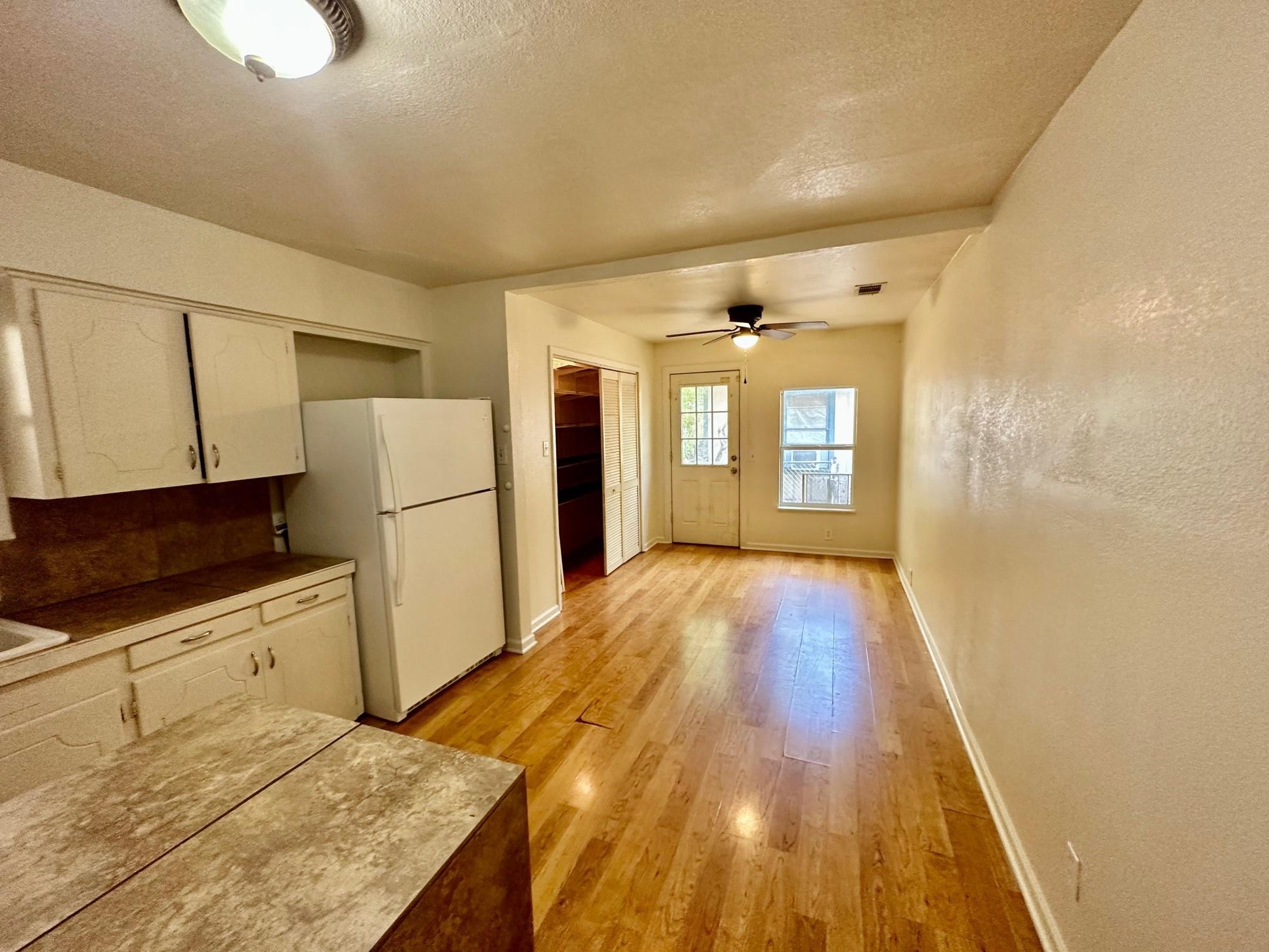 931 Cheatham St, San Marcos, TX 78666