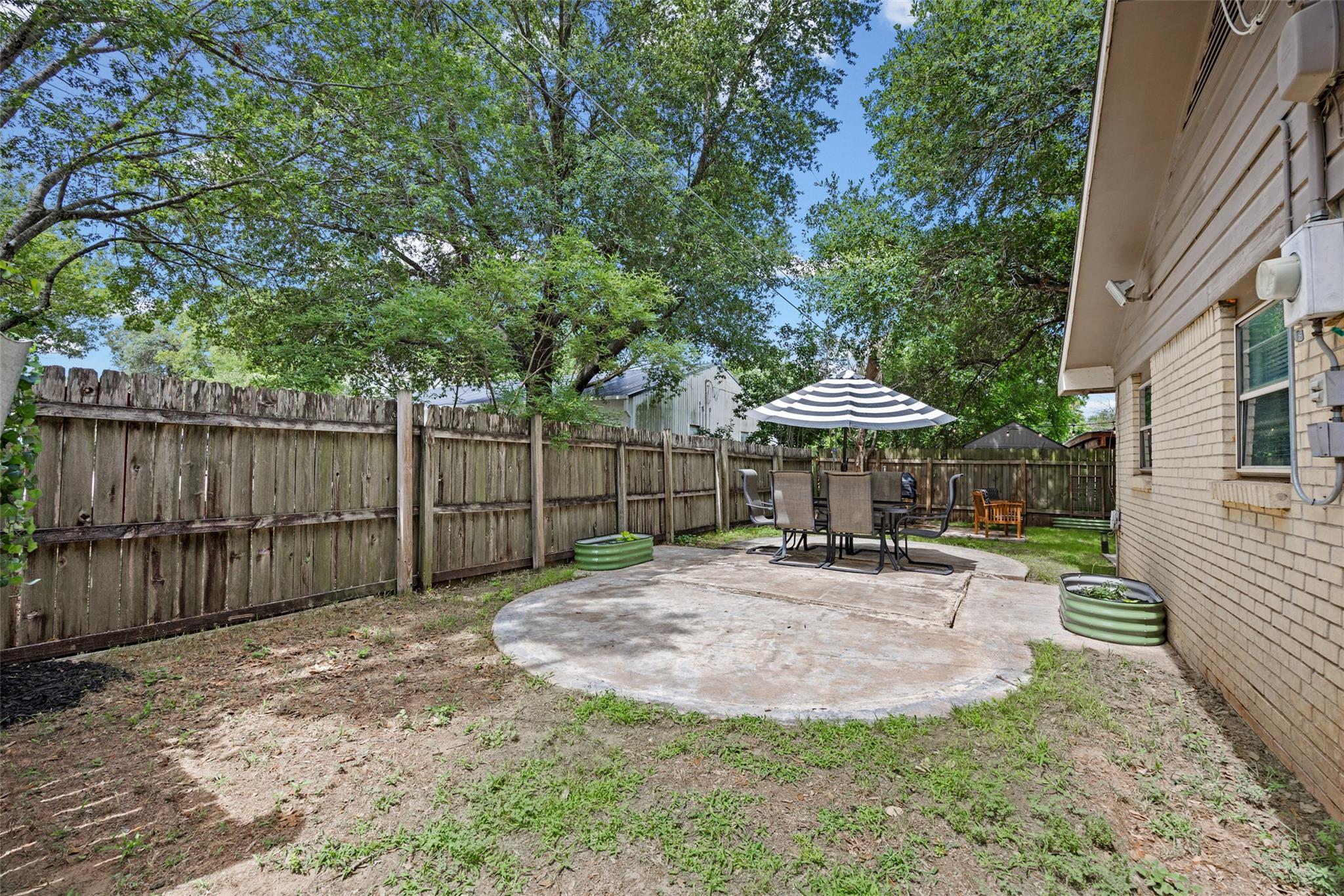 609 Laurel St, Bastrop, TX 78602