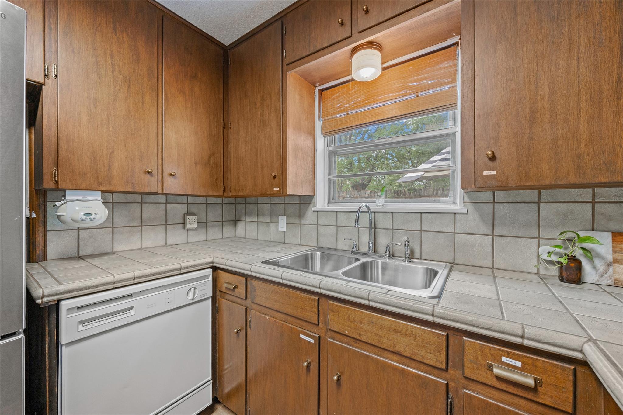 609 Laurel St, Bastrop, TX 78602