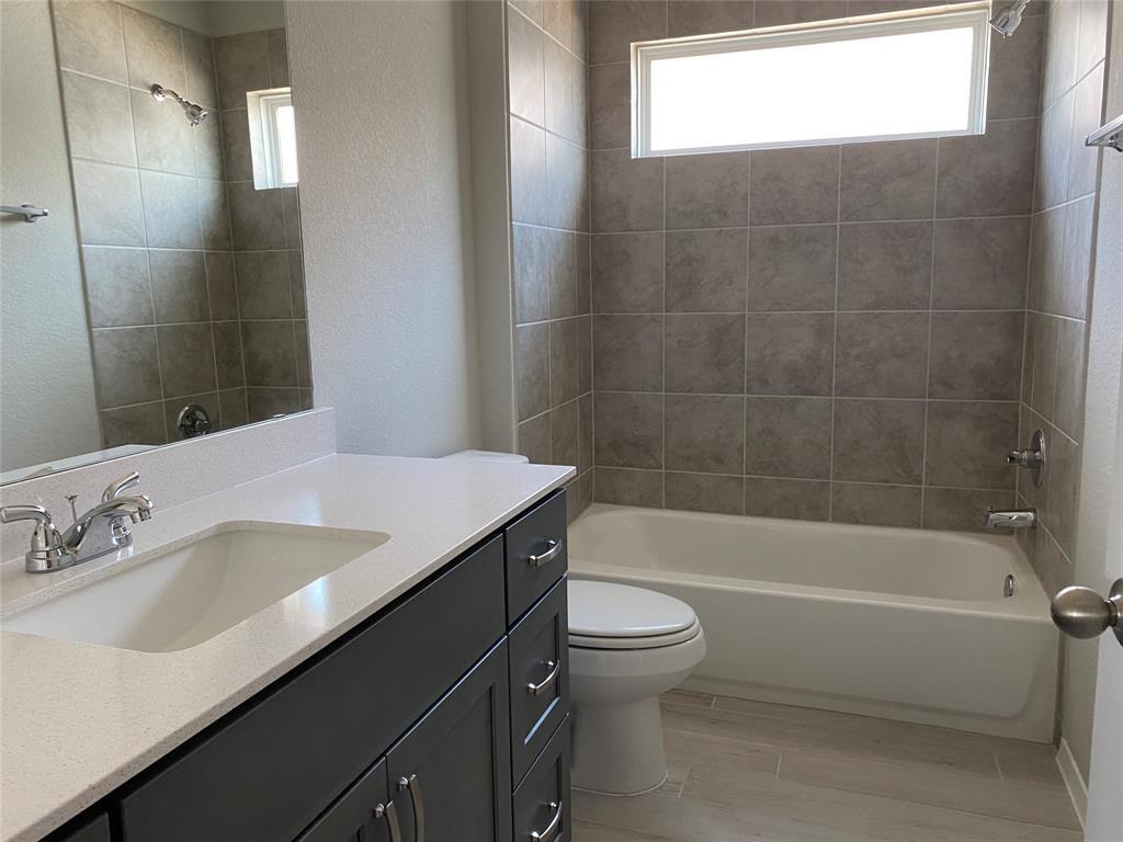 11704 Murano Dr, Austin, TX 78747