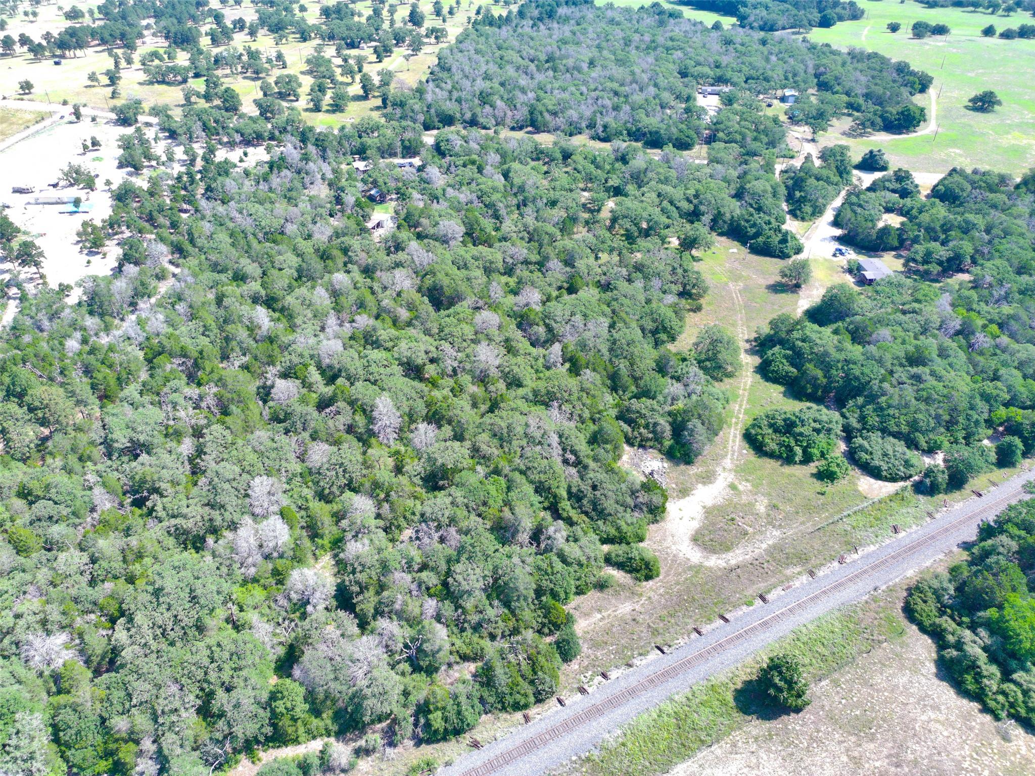 277 Meuth Cemetery Rd, Red Rock, TX 78662