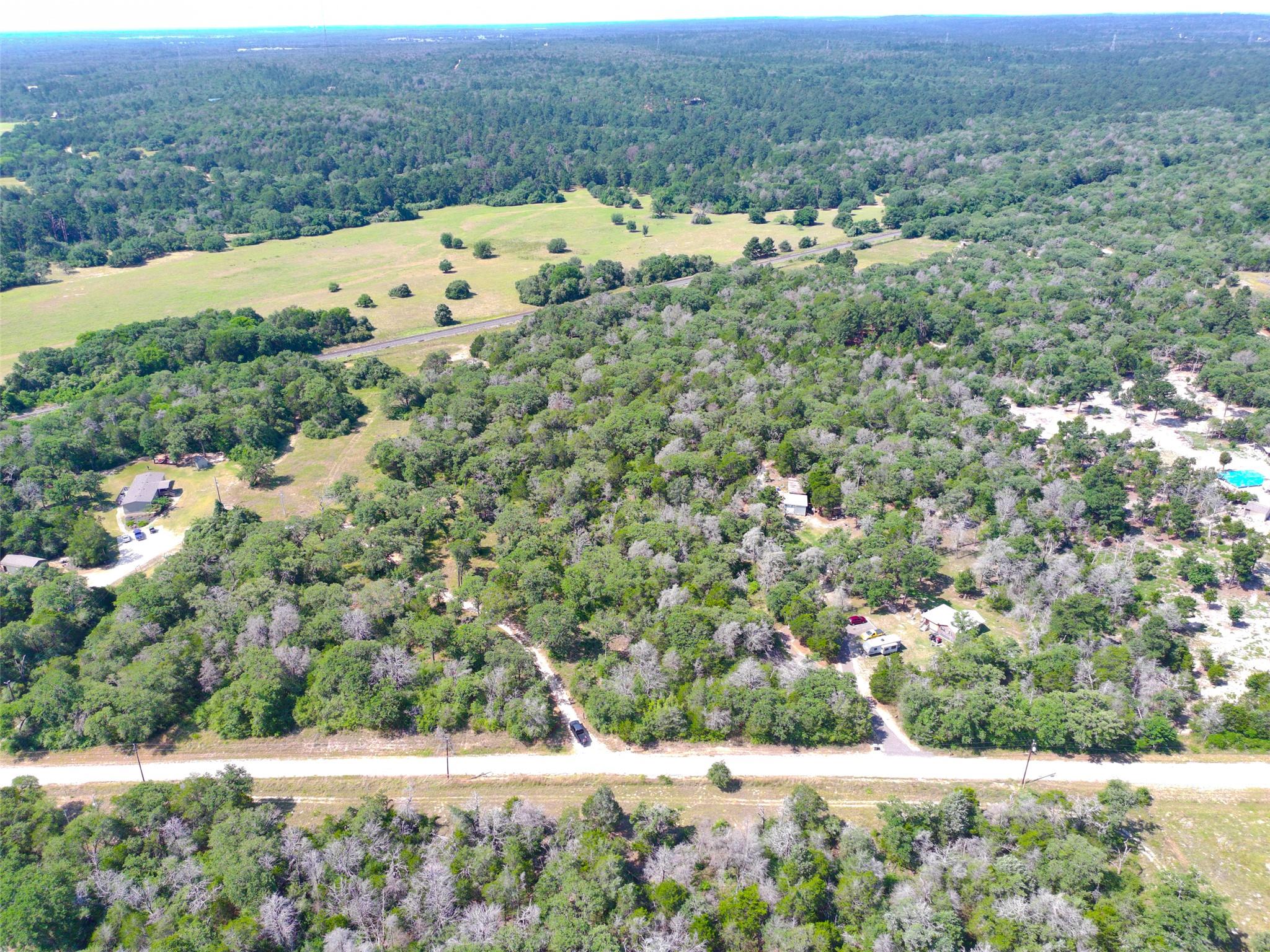 277 Meuth Cemetery Rd, Red Rock, TX 78662