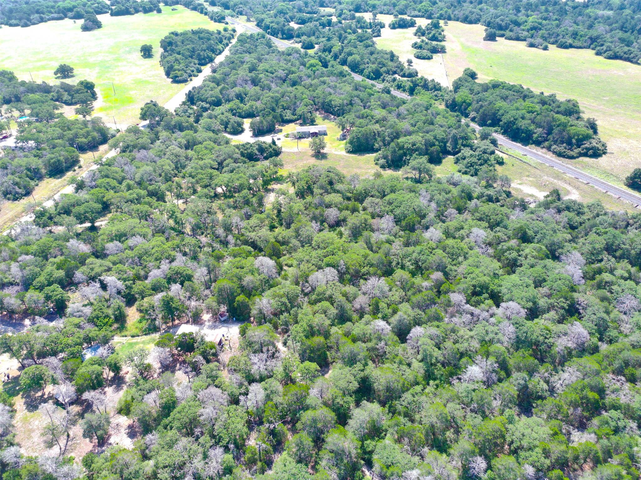 277 Meuth Cemetery Rd, Red Rock, TX 78662
