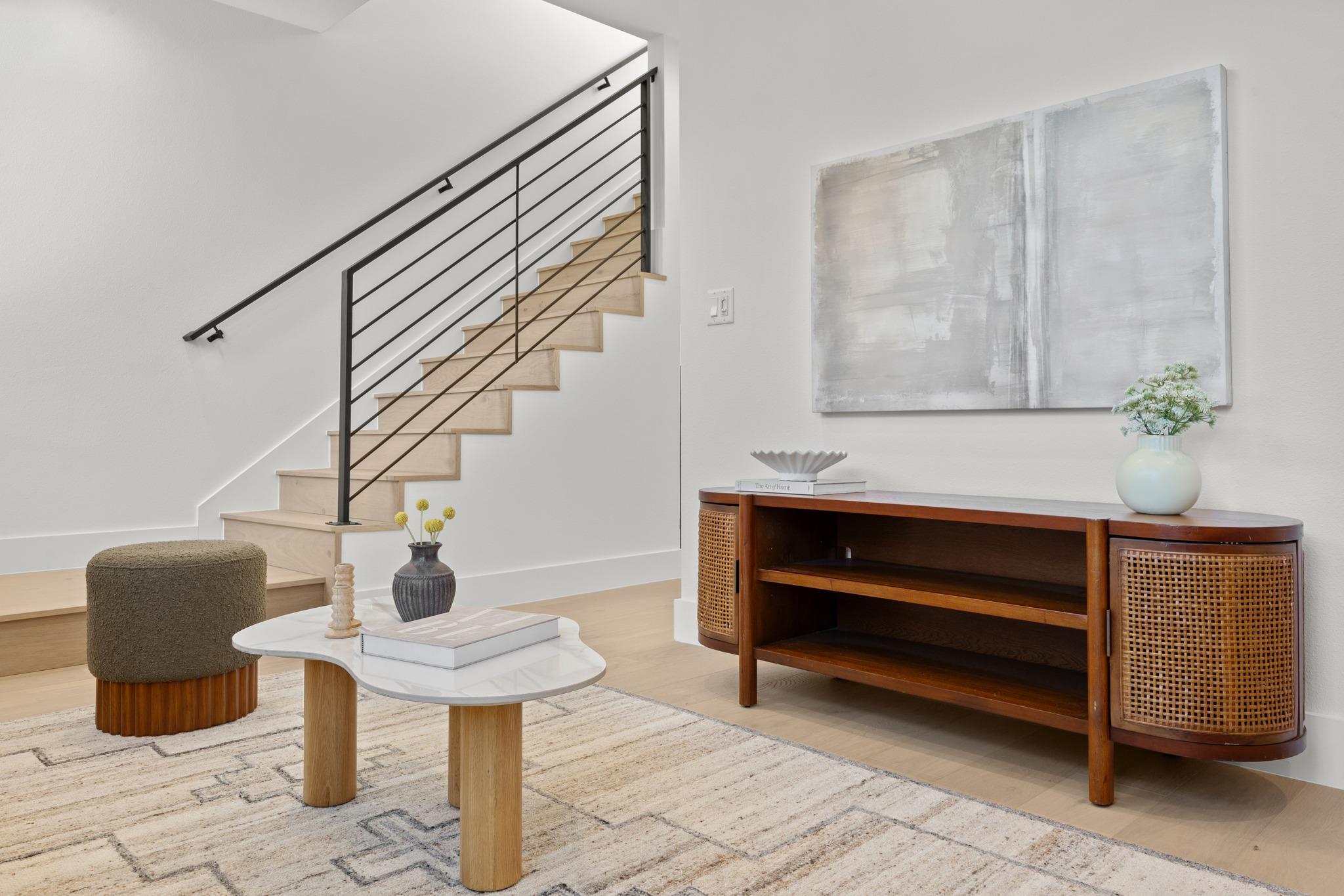 6502 Porter St # 2, Austin, TX 78741