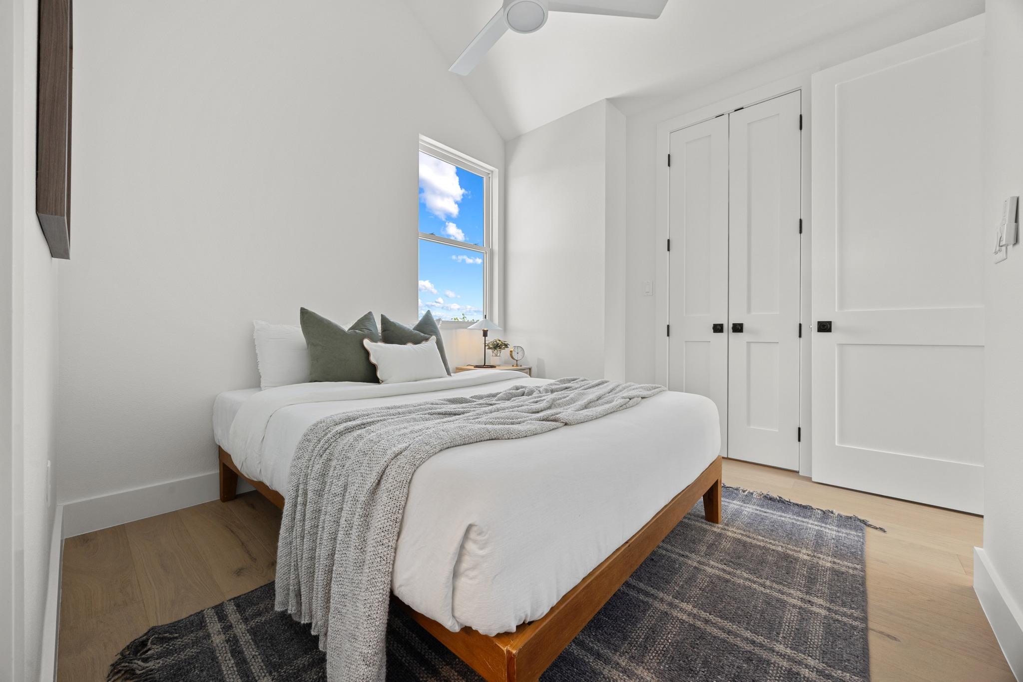 6502 Porter St # 2, Austin, TX 78741