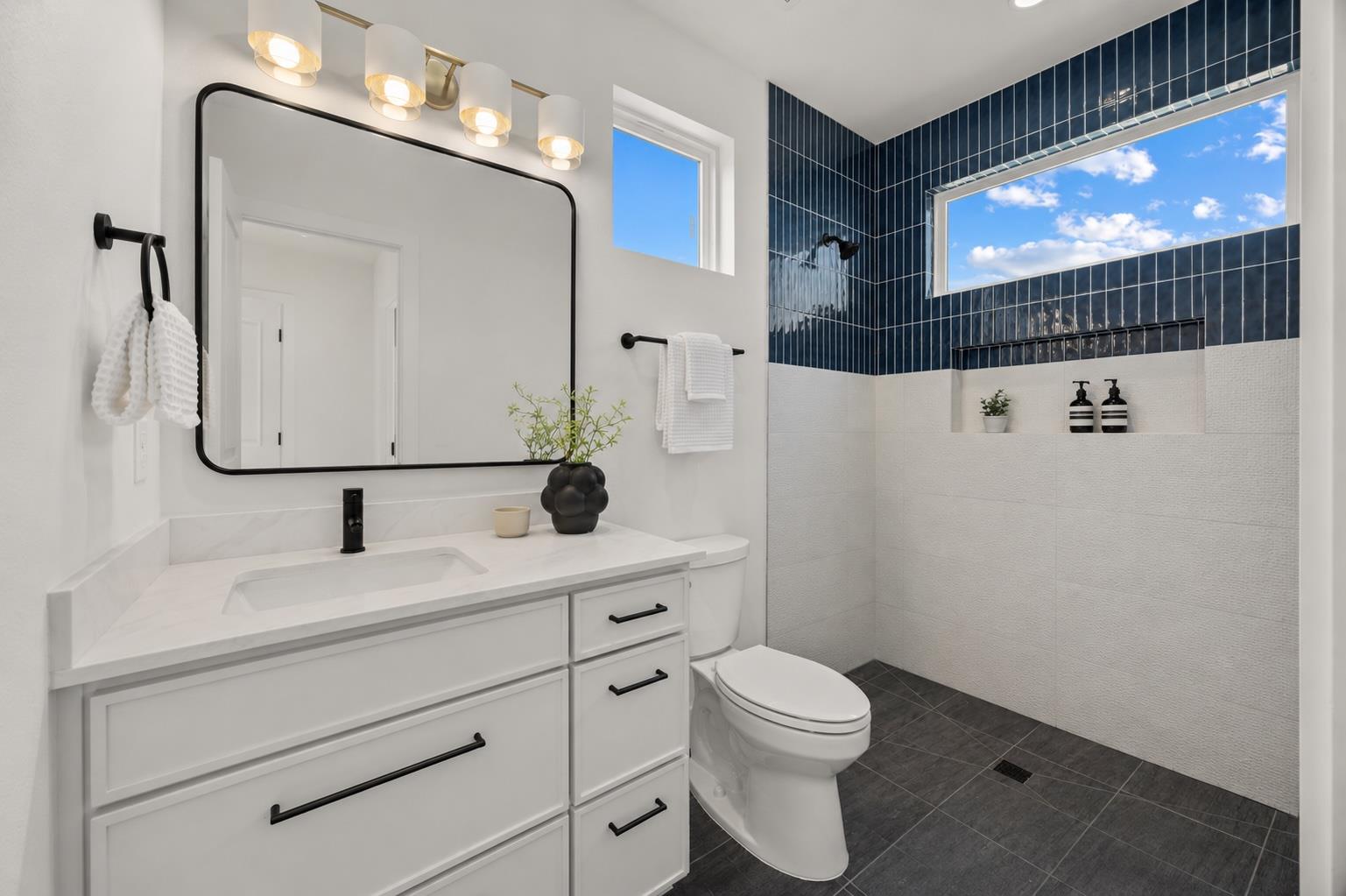 6502 Porter St # 2, Austin, TX 78741