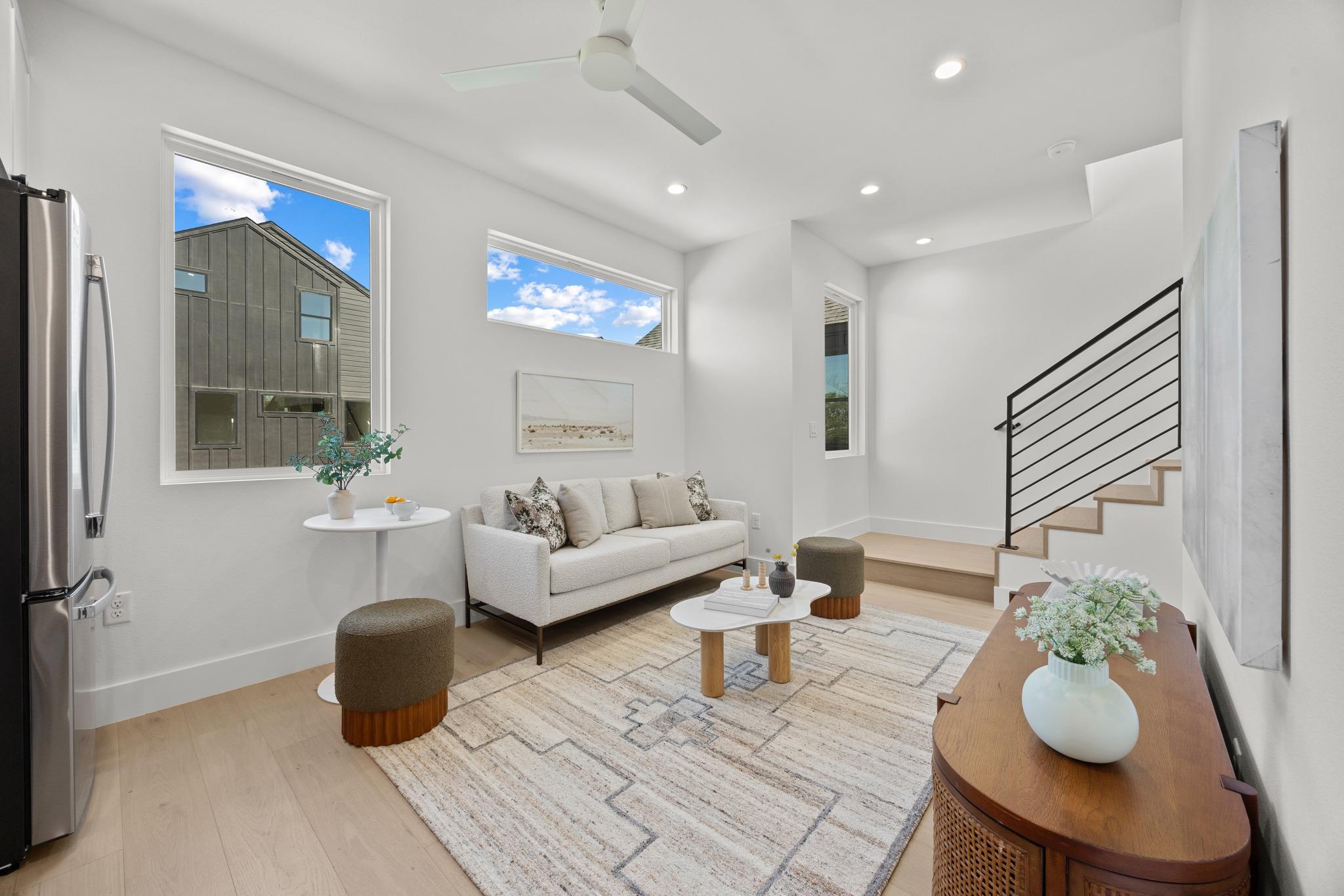 6502 Porter St # 2, Austin, TX 78741
