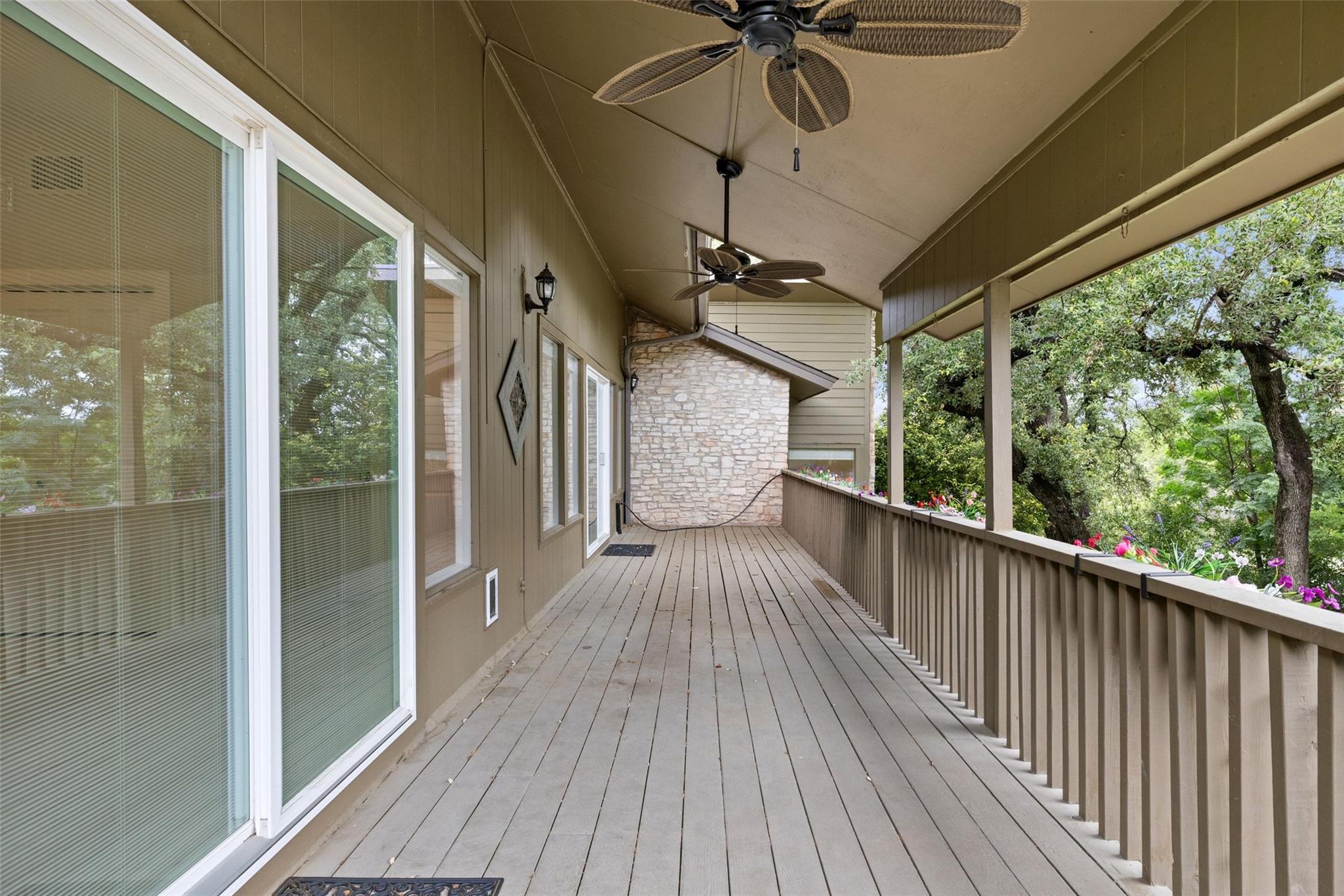 9 Stoney Creek Cv, Lakeway, TX 78734