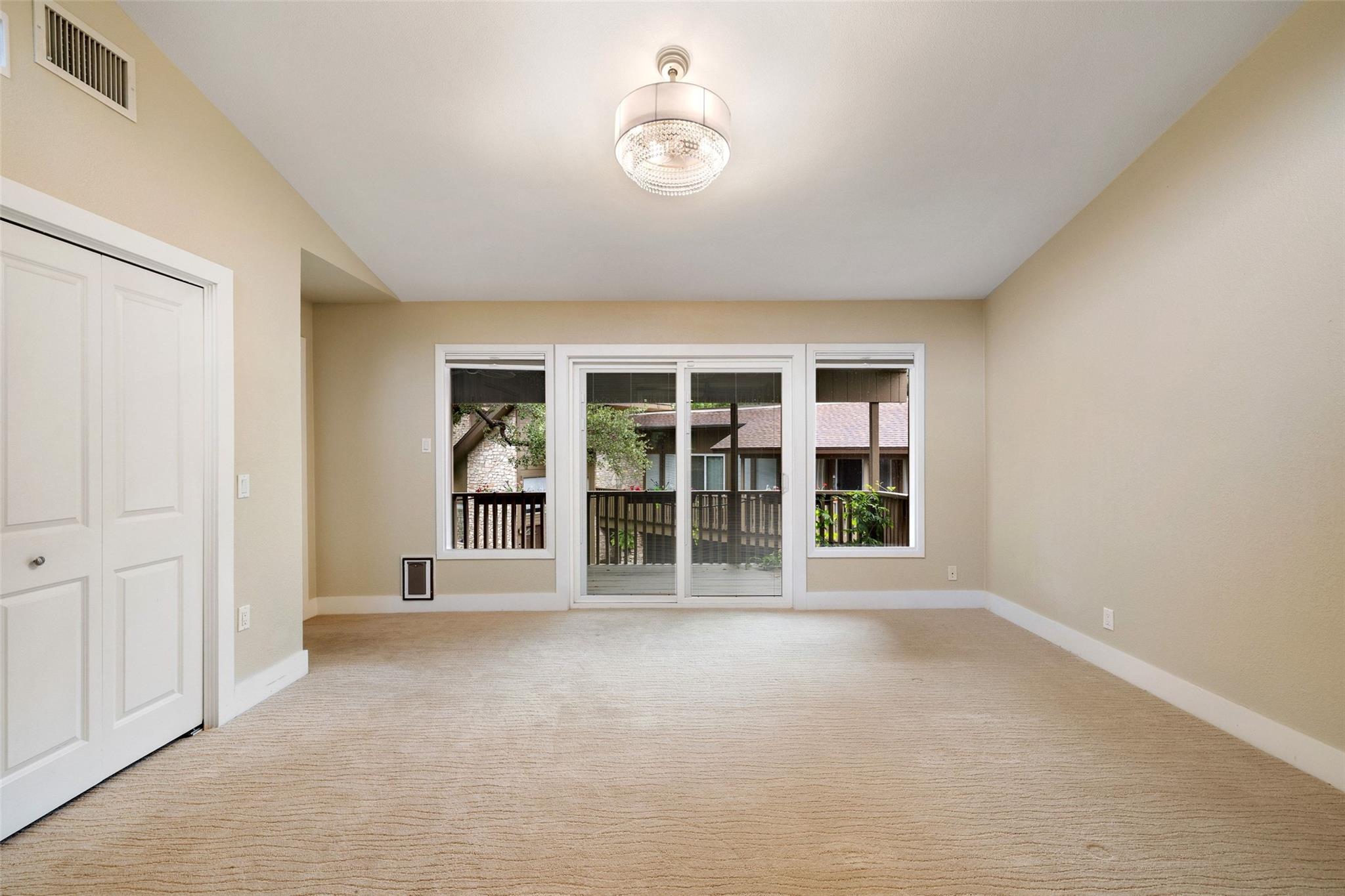 9 Stoney Creek Cv, Lakeway, TX 78734