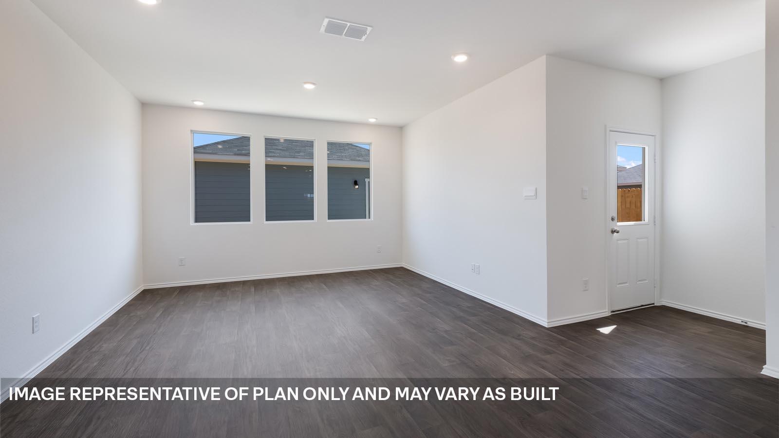 318 Santo Domingo Rd, Bastrop, TX 78602