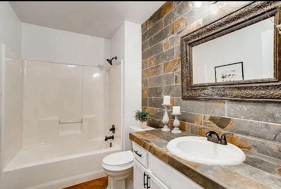 7102 Villita Avenida St, Austin, TX 78741