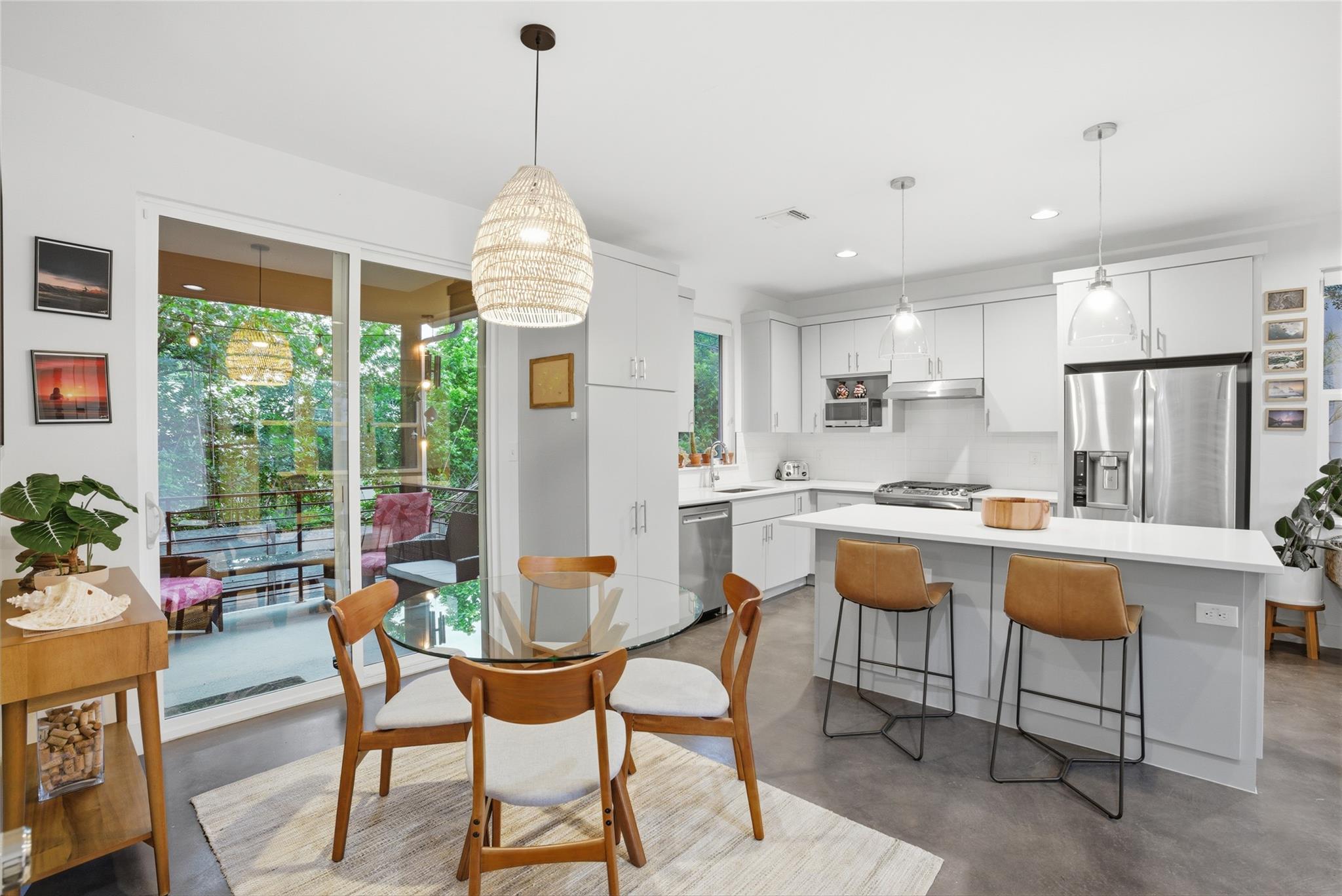 1709 Perez St # 2, Austin, TX 78721
